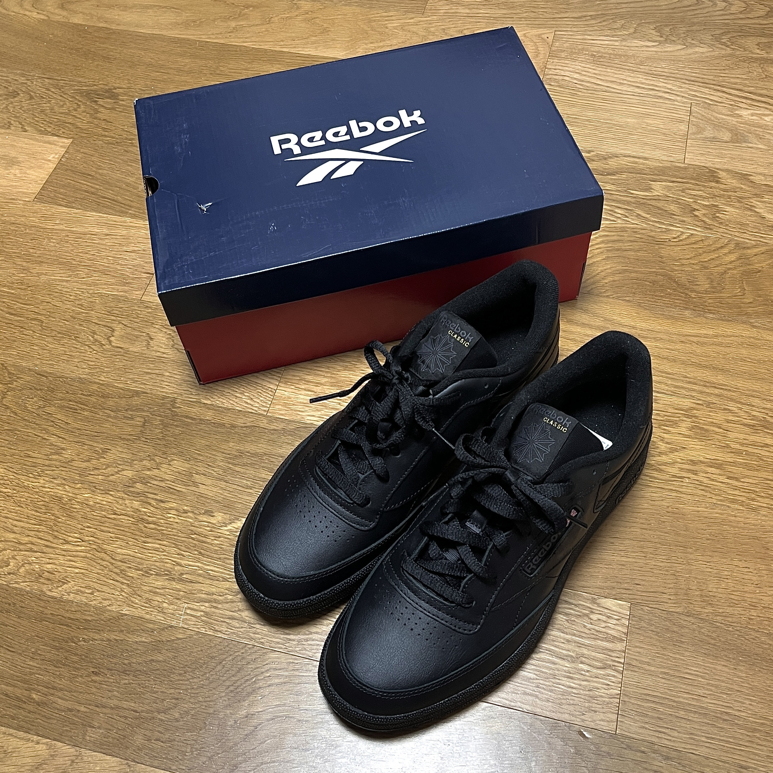Reebok Club C 85 Black 착용 스타일