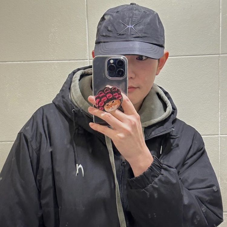 Yunse Hatch Nylon Cap Black 착용 스타일