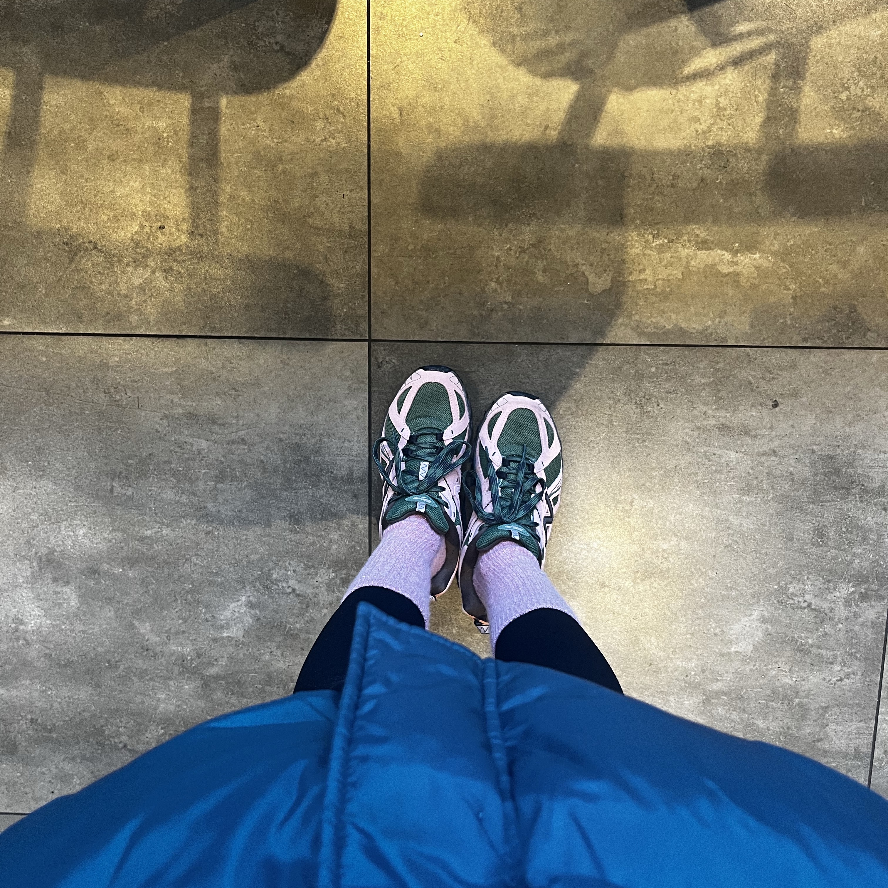 New Balance ML610T Pink Moon - D Standard 착용 스타일