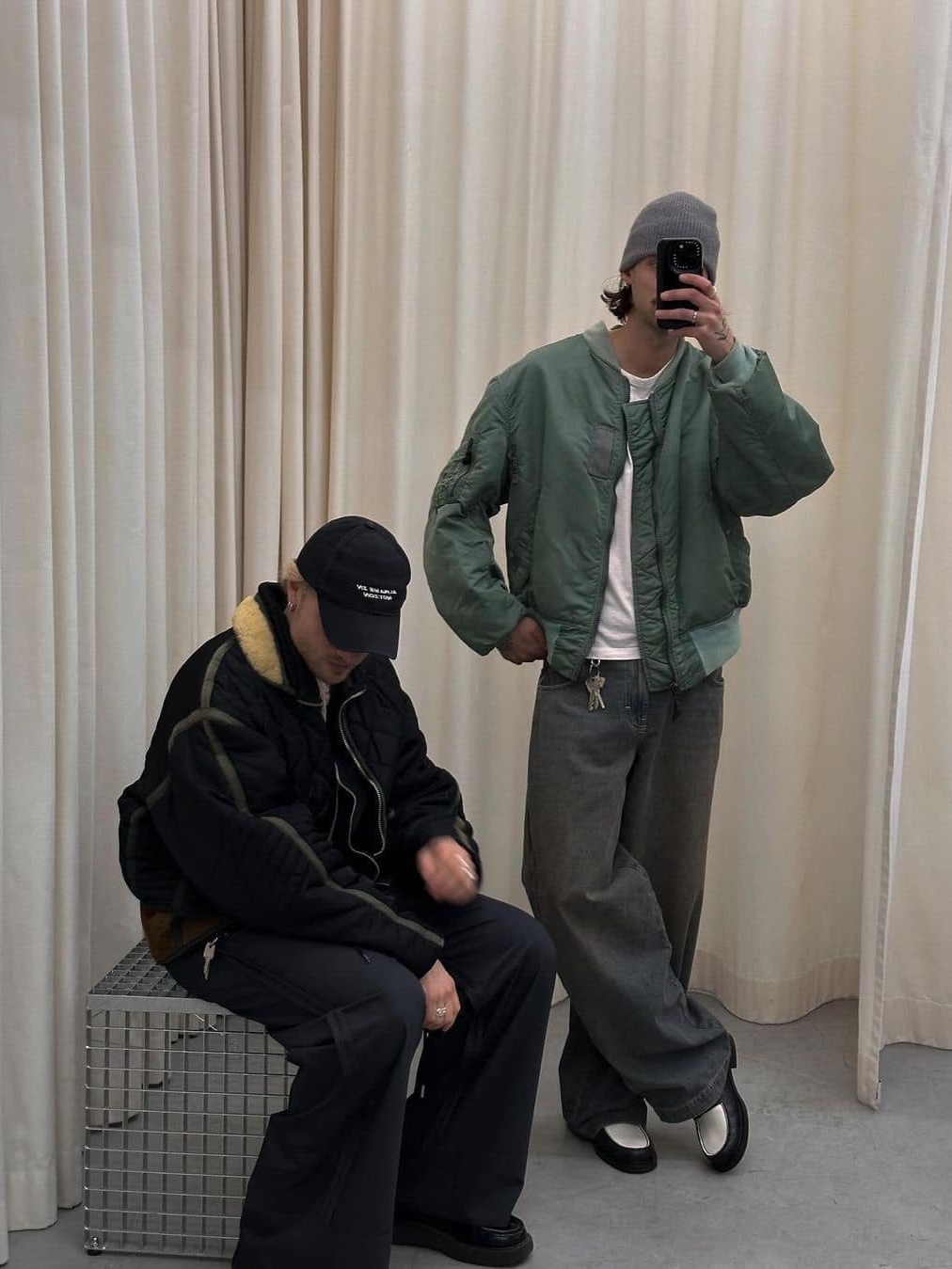 Stussy x CDG MA-1 Jacket Olive, (W) Nike NSW Reversible Varsity Bomber Jacket Olive - Asia 착용 스타일 - 4