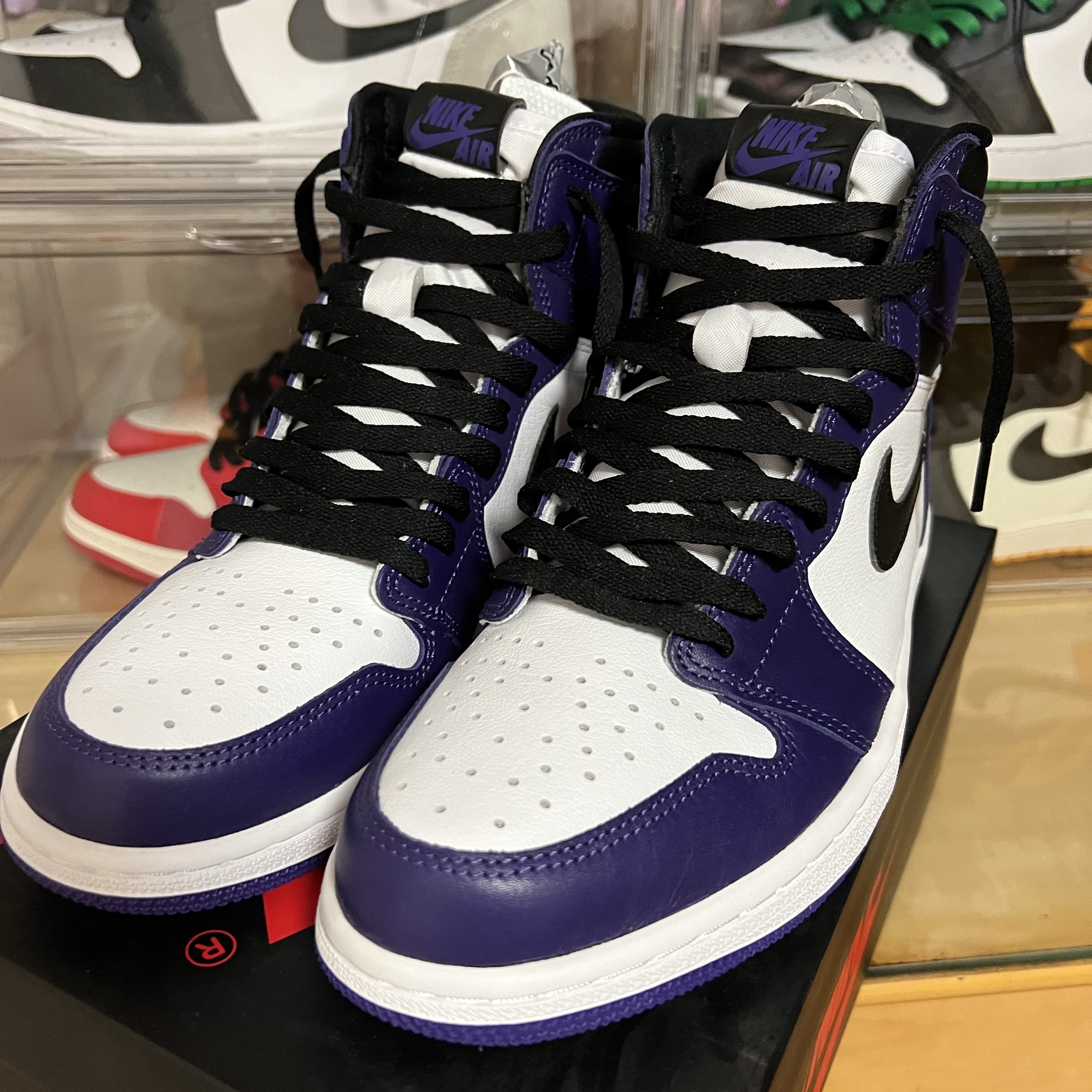 Jordan 1 Retro High OG Court Purple 2020 착용 스타일 - 3