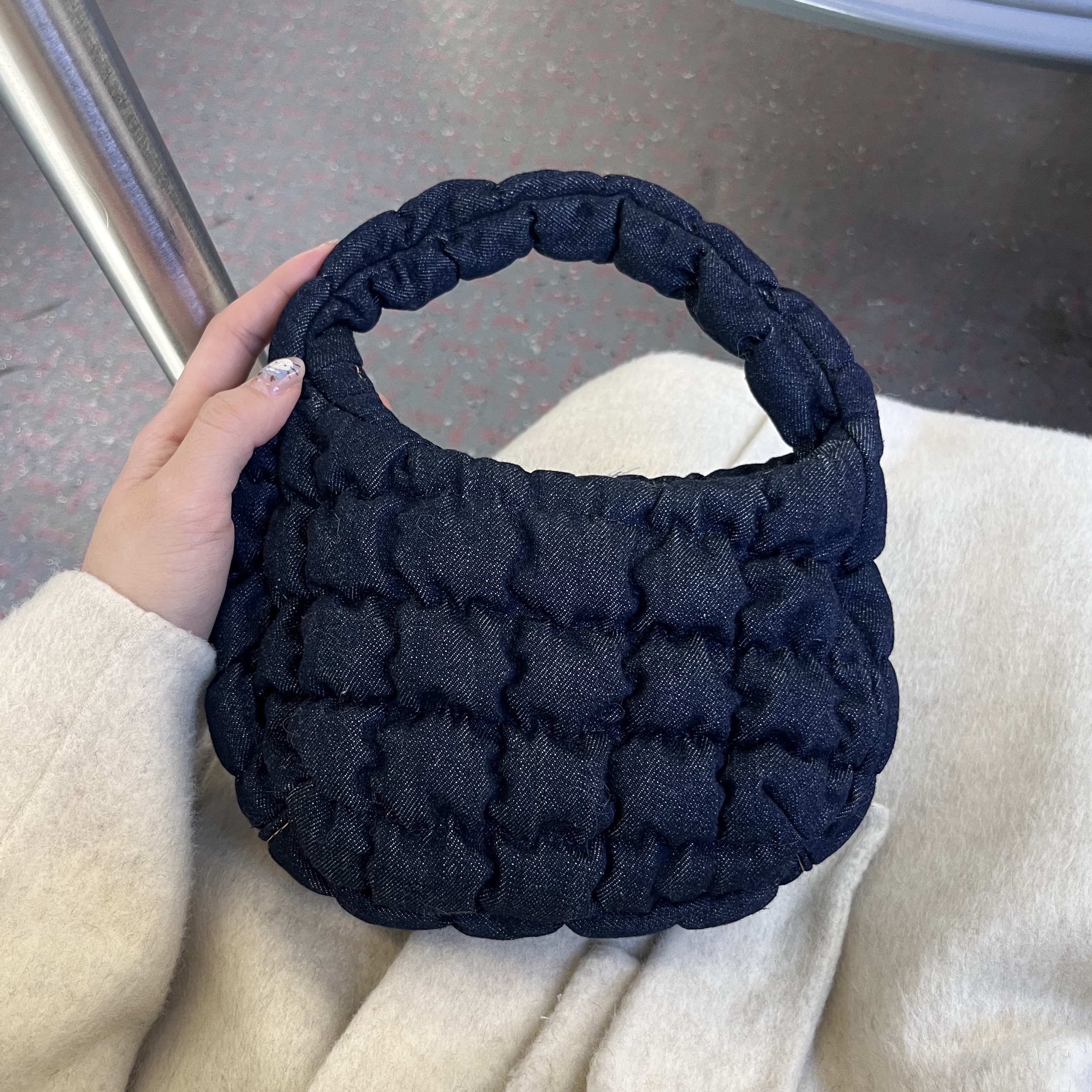 COS Quilted Micro Bag Dark Blue Denim 착용 스타일