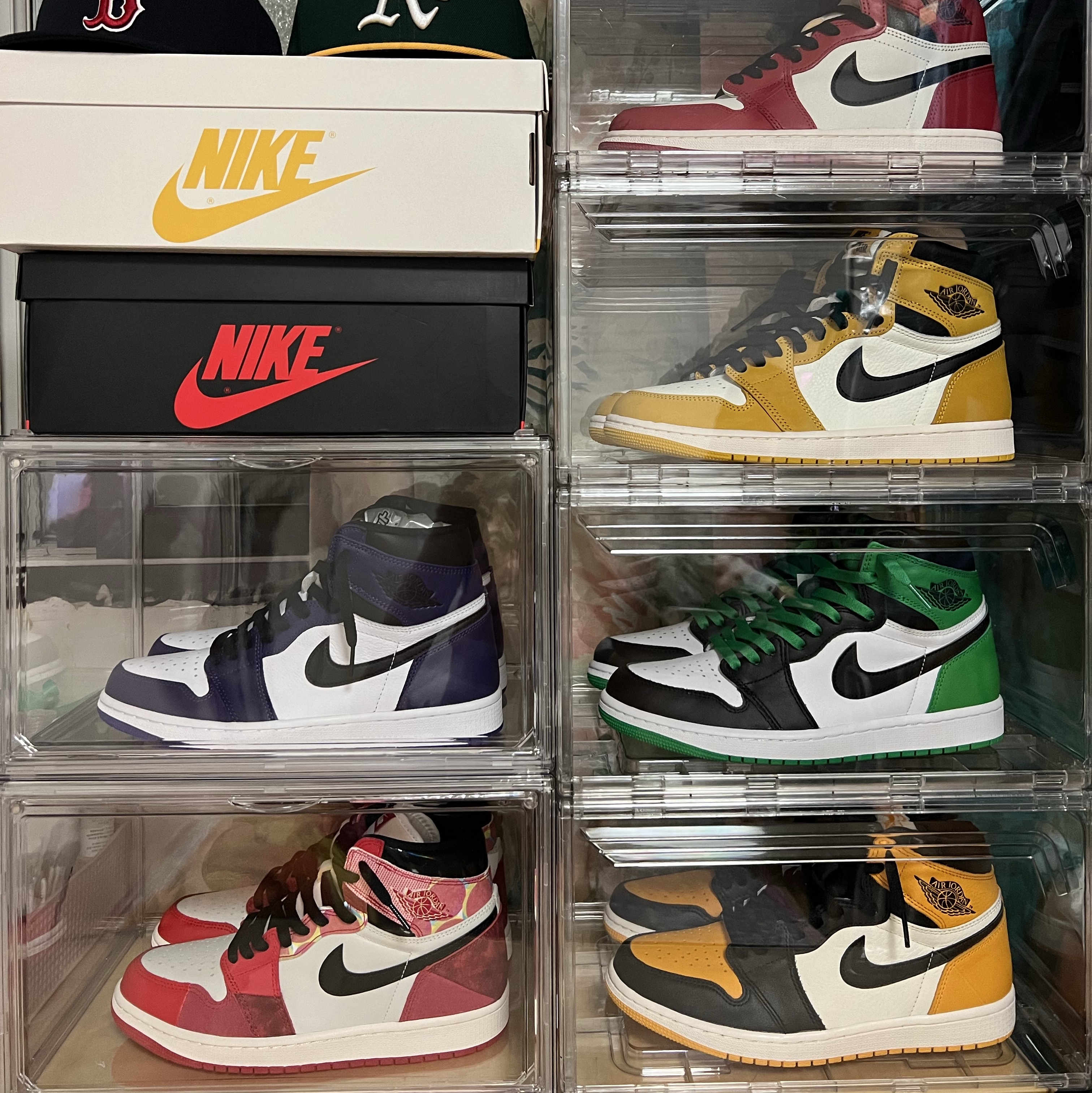 Jordan 1 Retro High OG Court Purple 2020, Jordan 1 Retro High OG Yellow Ochre 착용 스타일 - 1