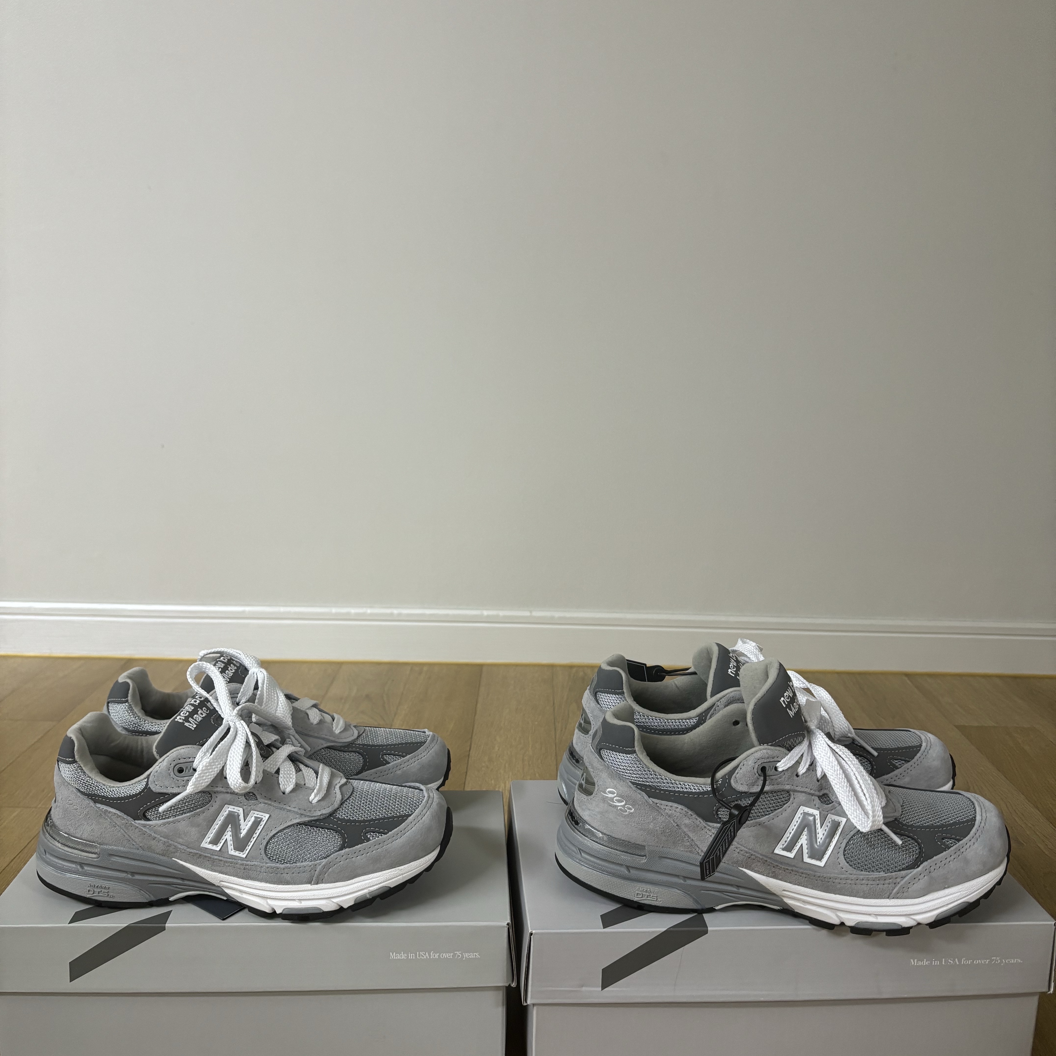(W) New Balance 993 Made in USA Grey - B Standard 착용 스타일