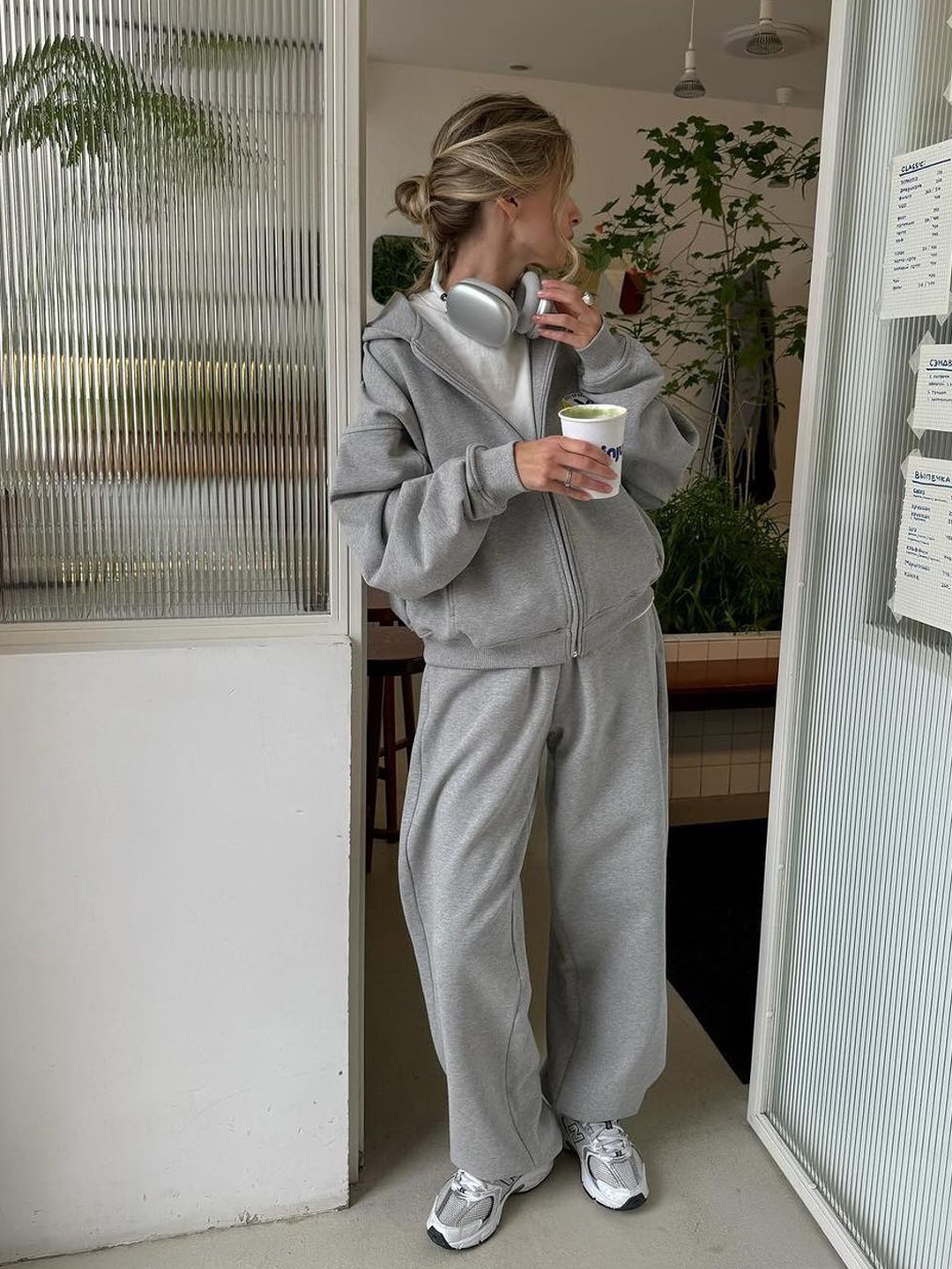 Zara x Ader Error Jogger Pants Grey 착용 스타일 - 3