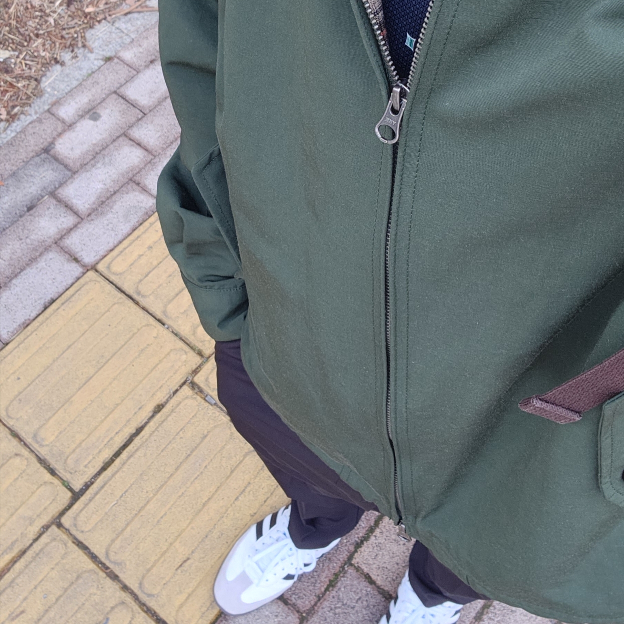 Adidas Samba OG Cloud White 착용 스타일