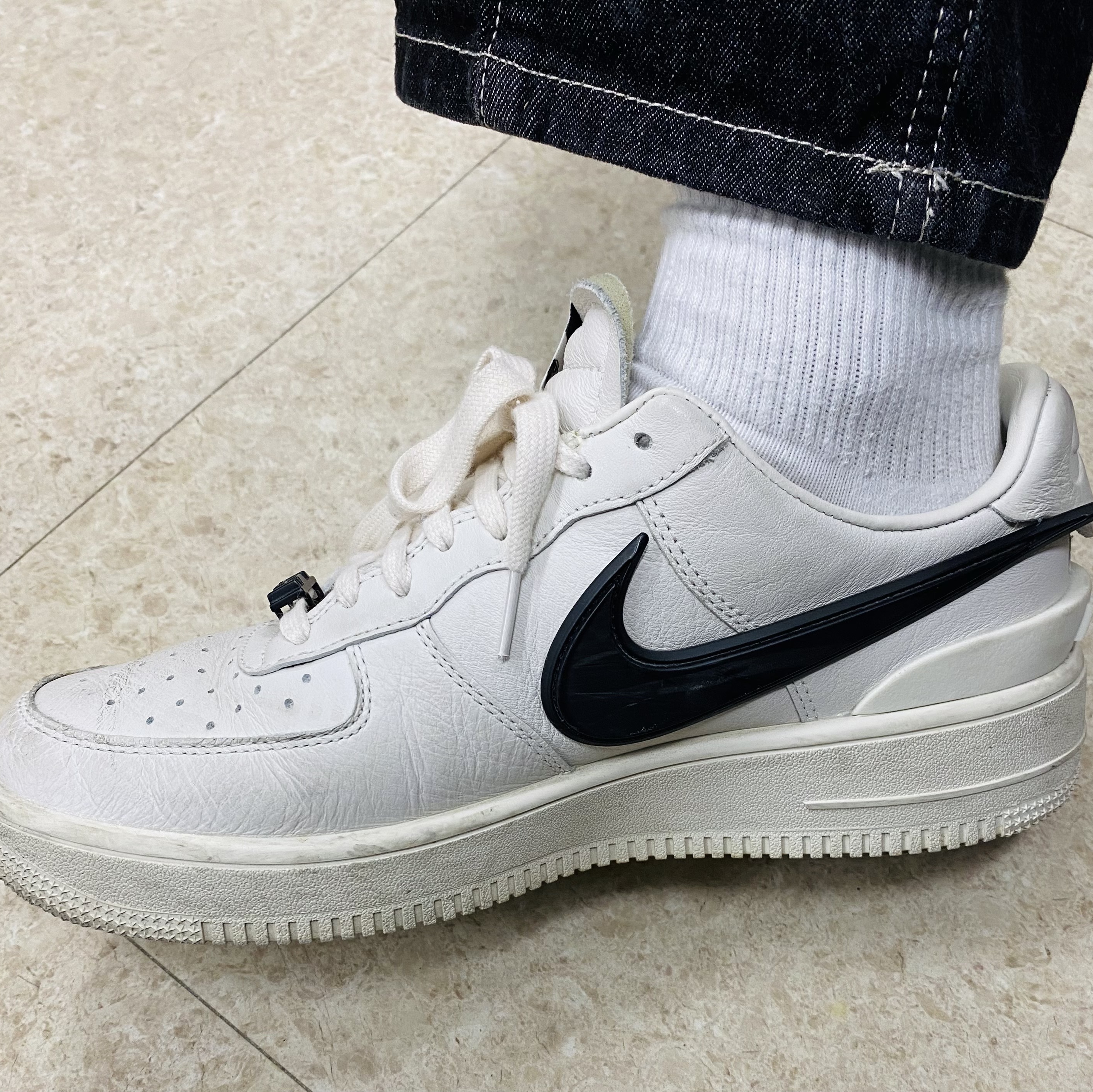 Nike x Ambush Air Force 1 Low SP Phantom 착용 스타일