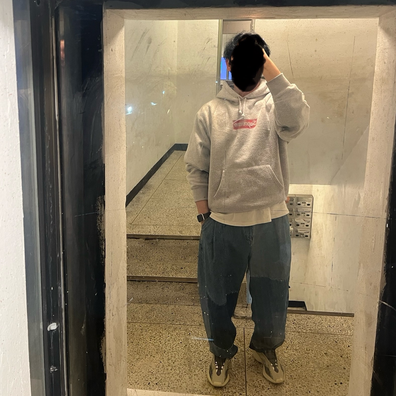 Supreme Inside Out Box Logo Hooded Sweatshirt Heather Grey - 23SS, Zara x Ader Error Barrel Leg Jeans Blue 착용 스타일