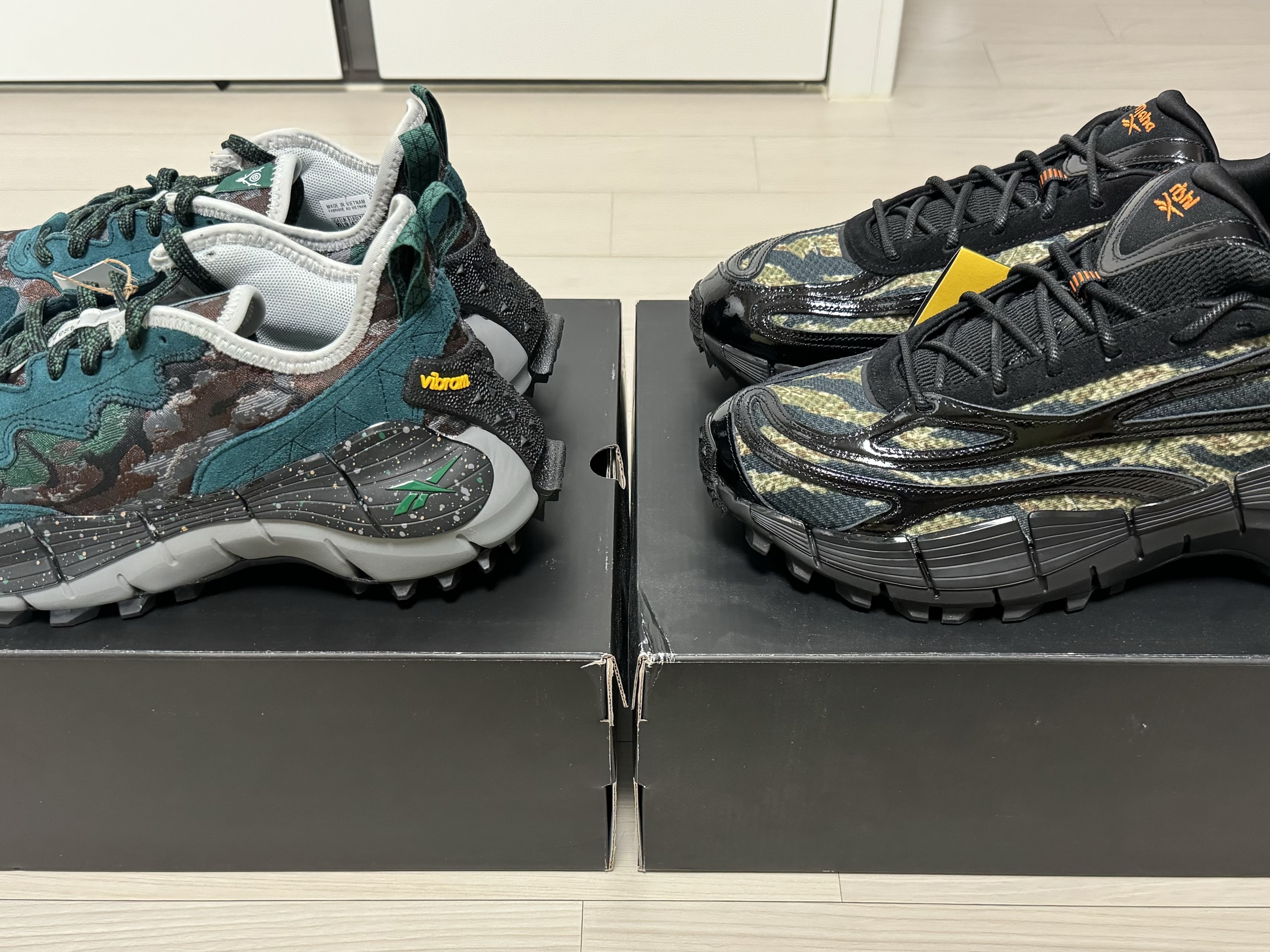 Reebok x Maharishi Zig Kinetica 2.5 Core Black Warm Olive, Reebok x South2 West8 Zig Kinetica 2 Edge Clover Green Core Black 착용 스타일 - 2