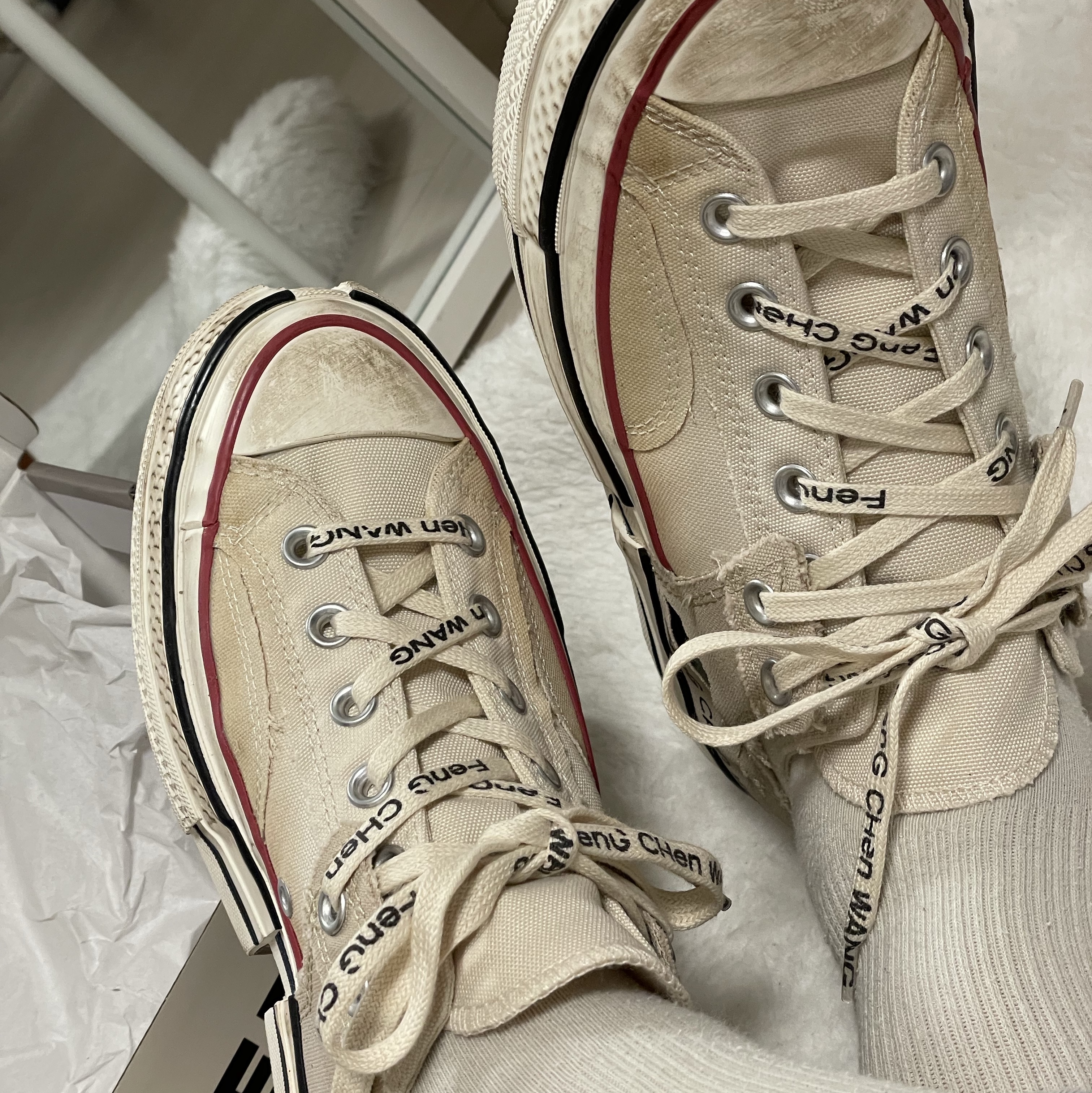 Converse x Feng Chen Wang Chuck 70 Ox 2-in-1 Brown Rice 착용 스타일 - 5