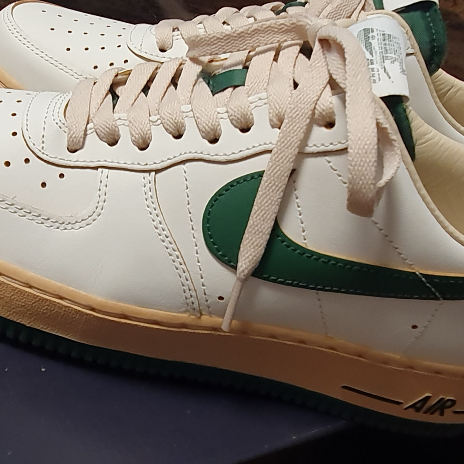 (W) Nike Air Force 1 Low Gorge Green 착용 스타일 - 2