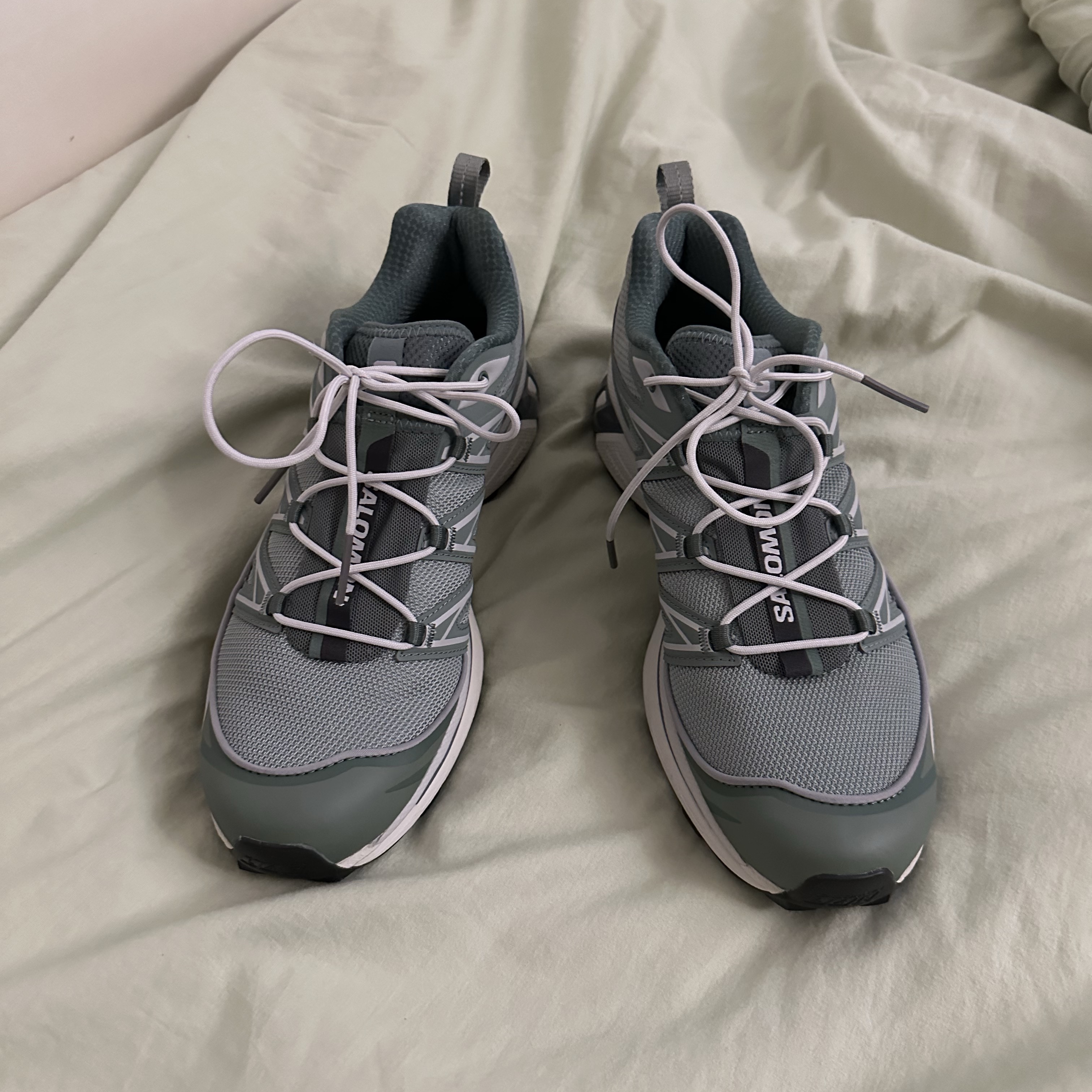 Salomon XT-6 Expanse Lily Pad 착용 스타일