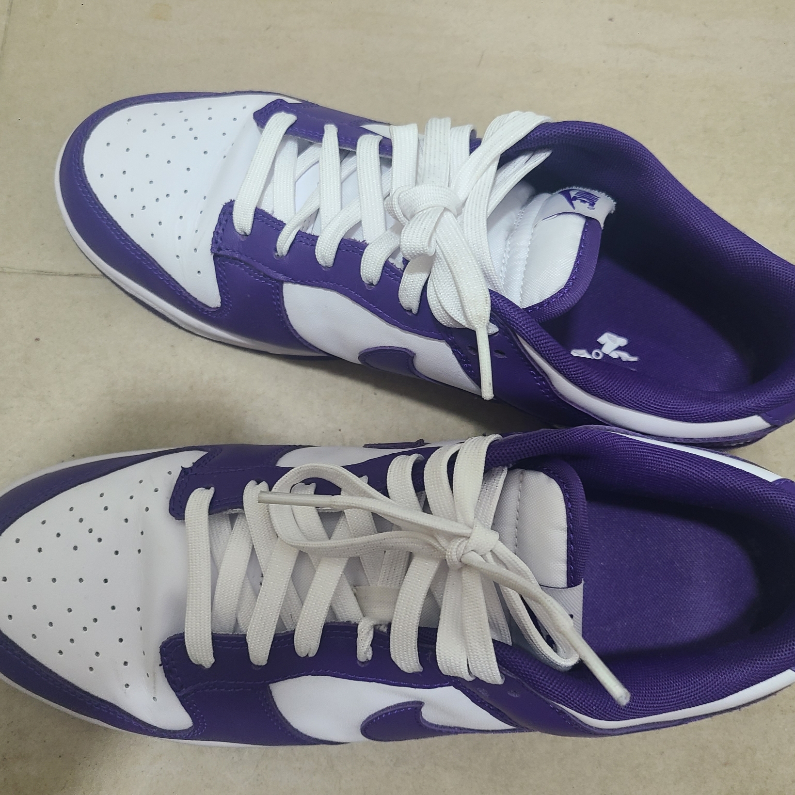 Nike Dunk Low Retro Championship Court Purple 착용 스타일