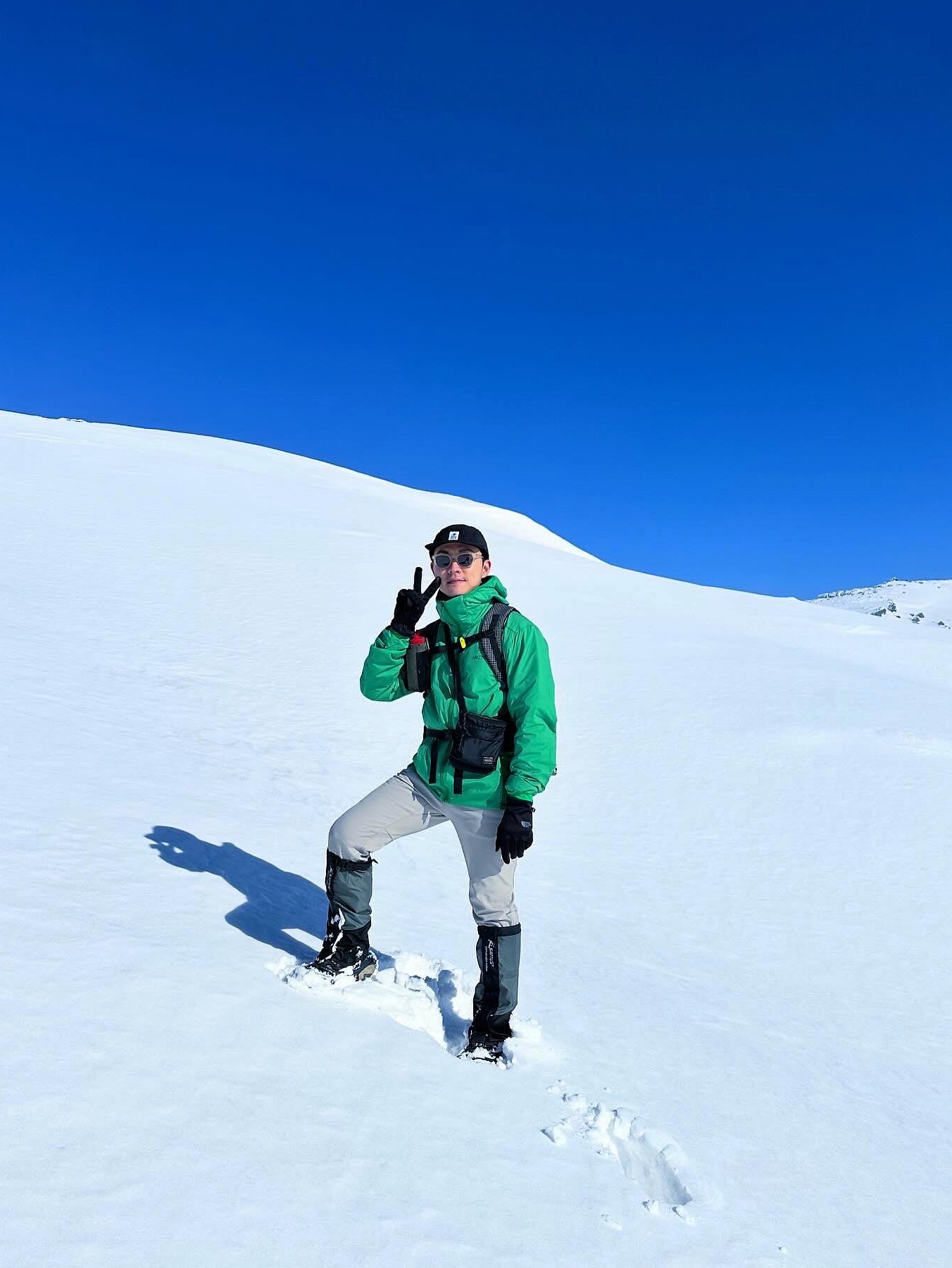 Arc'teryx Atom LT Hoody Jungle 착용 스타일 - 1