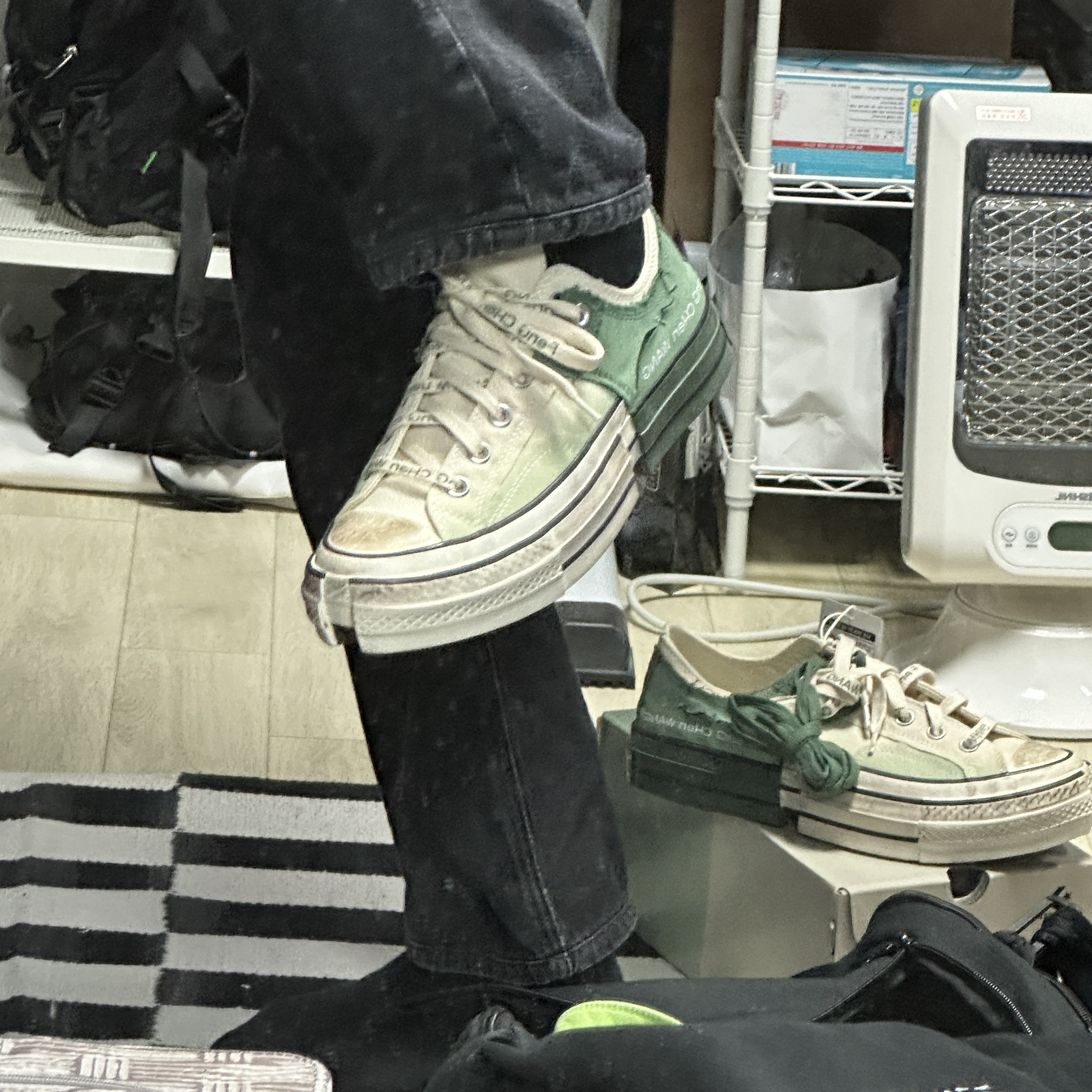 Converse x Feng Chen Wang Chuck 70 Ox 2-in-1 Myrtle 착용 스타일