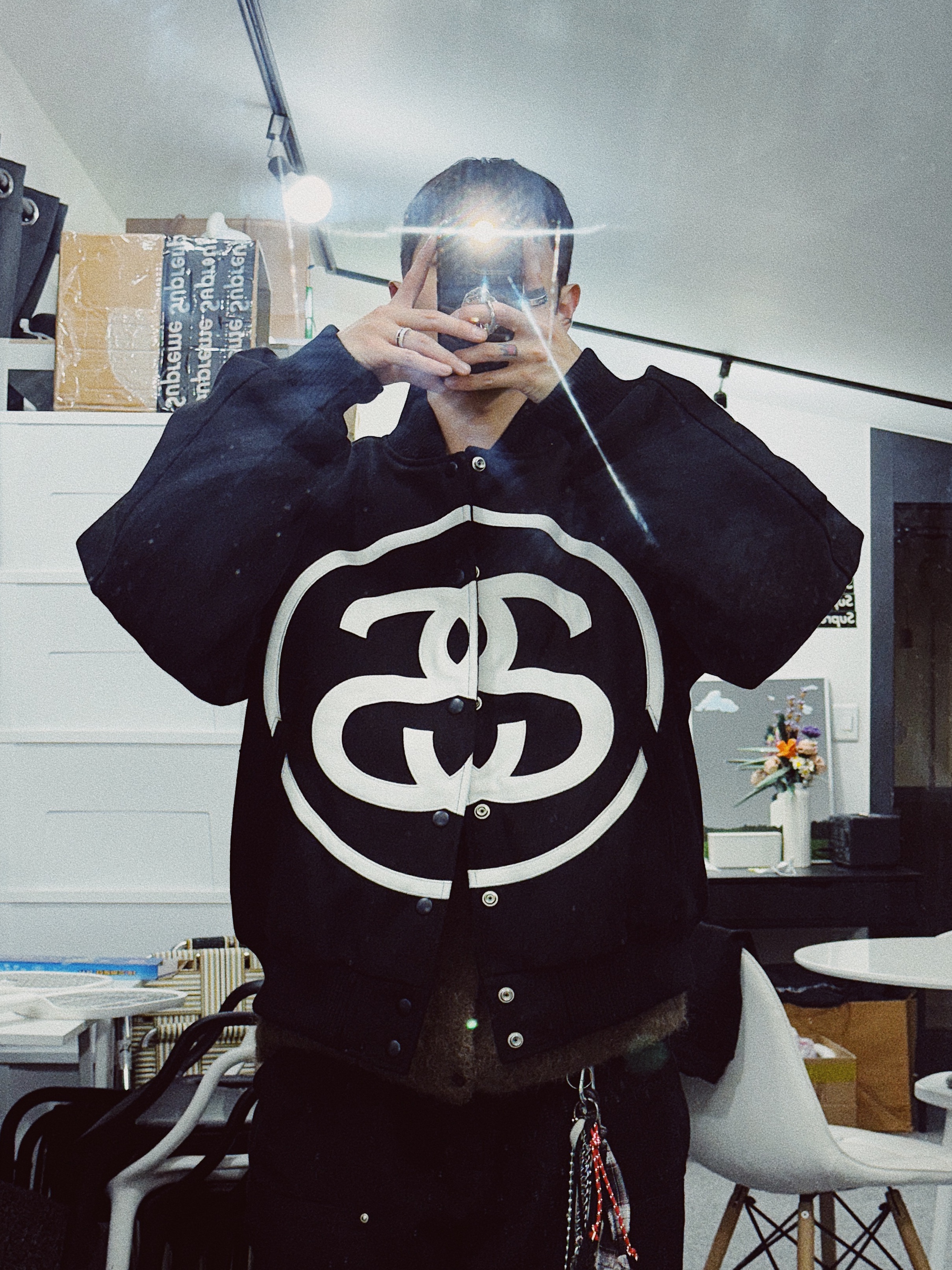 Stussy SS Link Hoodie Black, Stussy SS Link Varsity Jacket Black 착용 스타일 - 1
