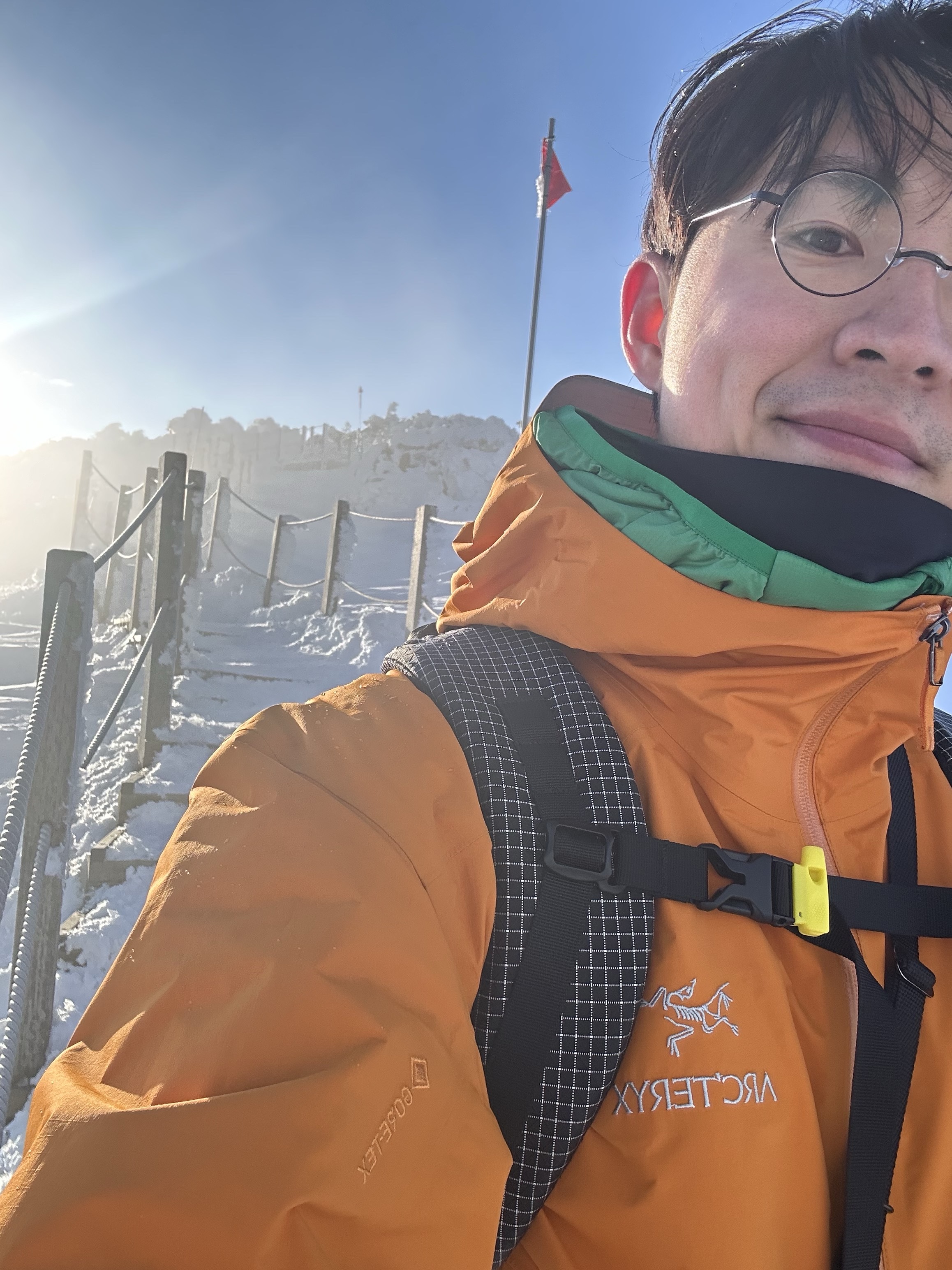 Arc'teryx Zeta SL Jacket Wildchild 착용 스타일 - 2