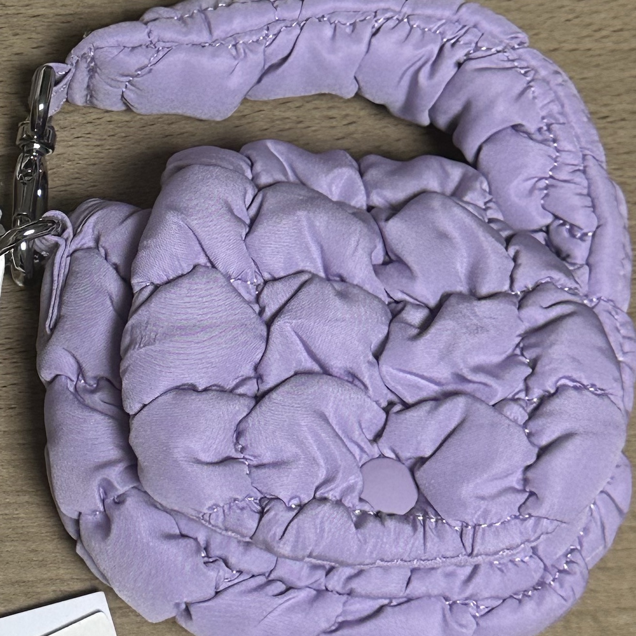 COS Quilted Nano Bag Purple 착용 스타일
