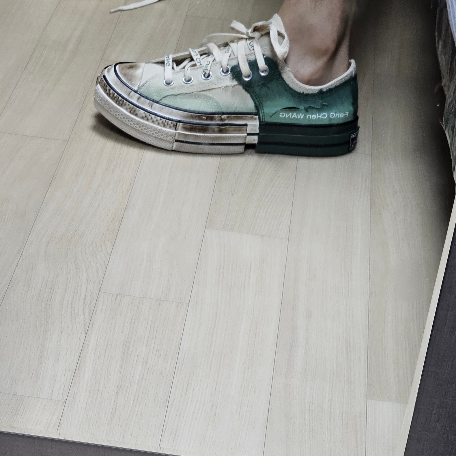 Converse x Feng Chen Wang Chuck 70 Ox 2-in-1 Myrtle 착용 스타일