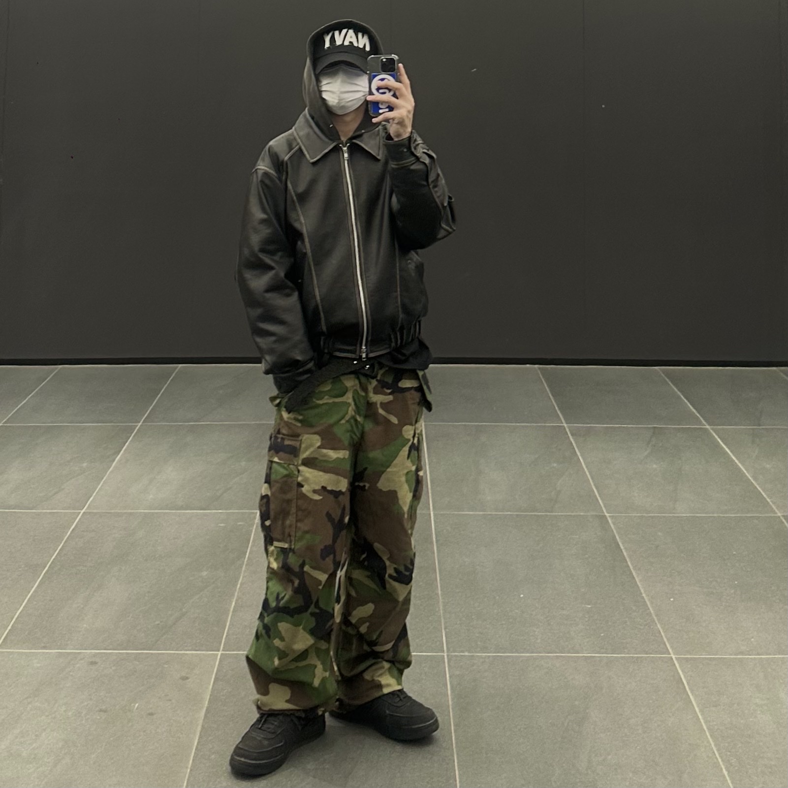 Nike x Stussy Air Force 1 Low Triple Black 착용 스타일