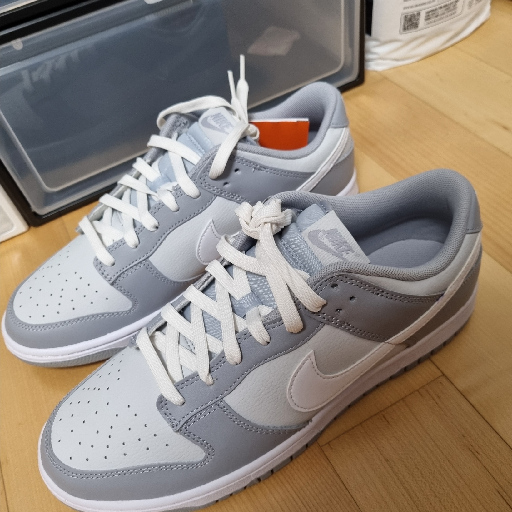 Nike Dunk Low Retro Wolf Grey 착용 스타일