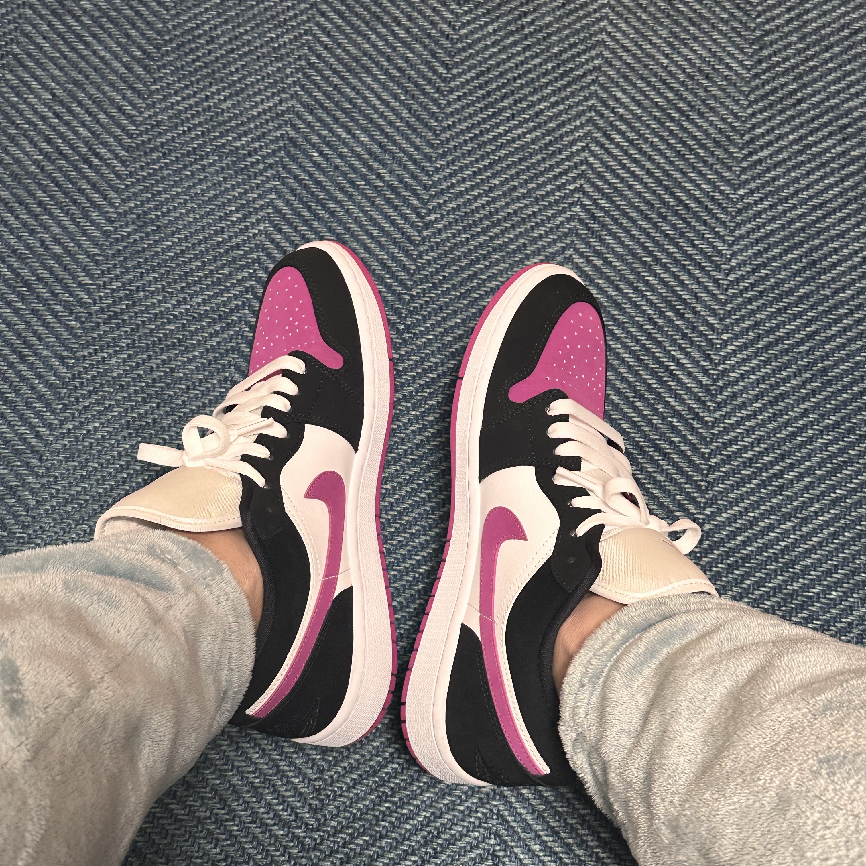(W) Jordan 1 Low Cactus Flower 착용 스타일