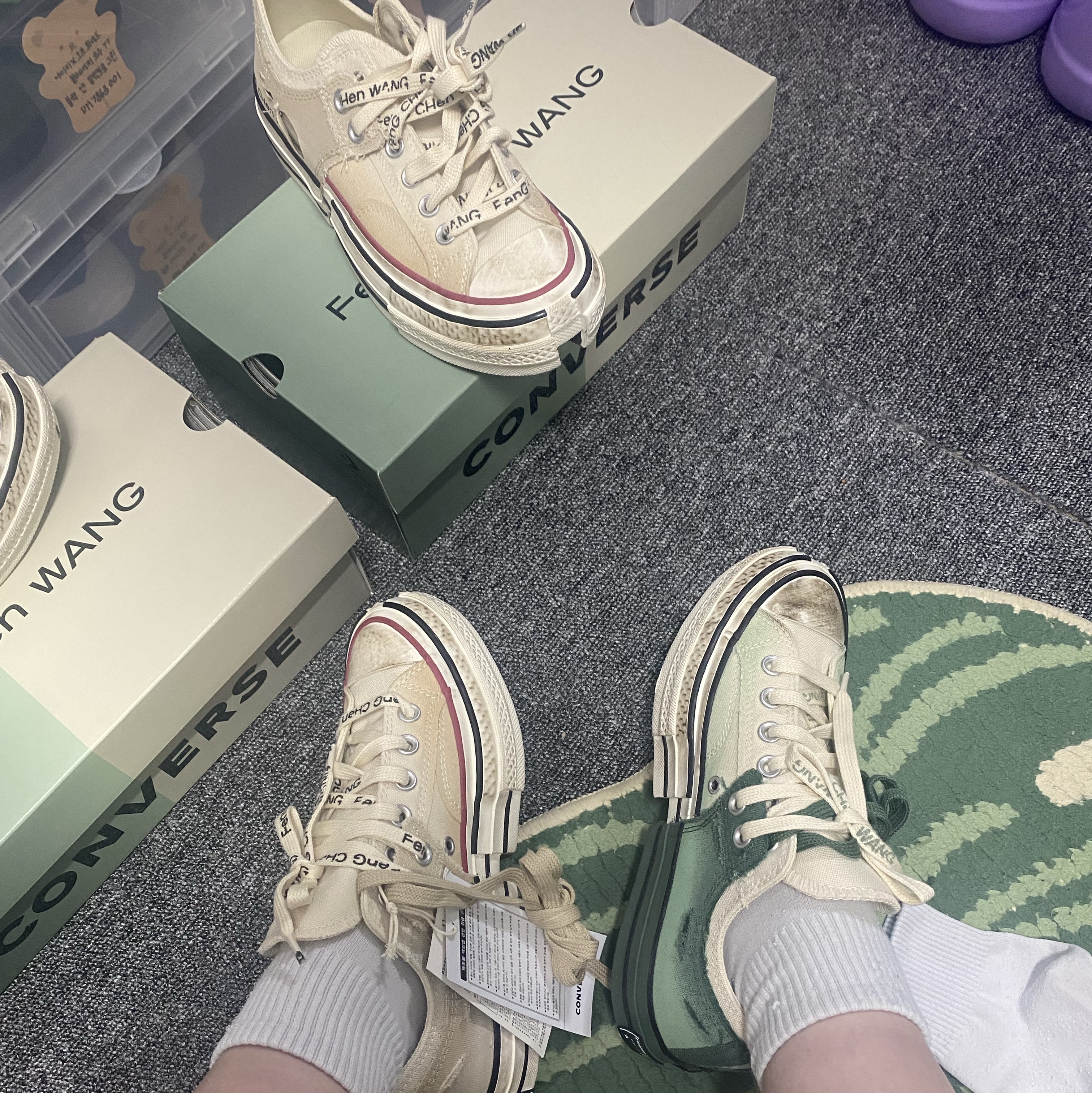 Converse x Feng Chen Wang Chuck 70 Ox 2-in-1 Brown Rice 착용 스타일 - 3
