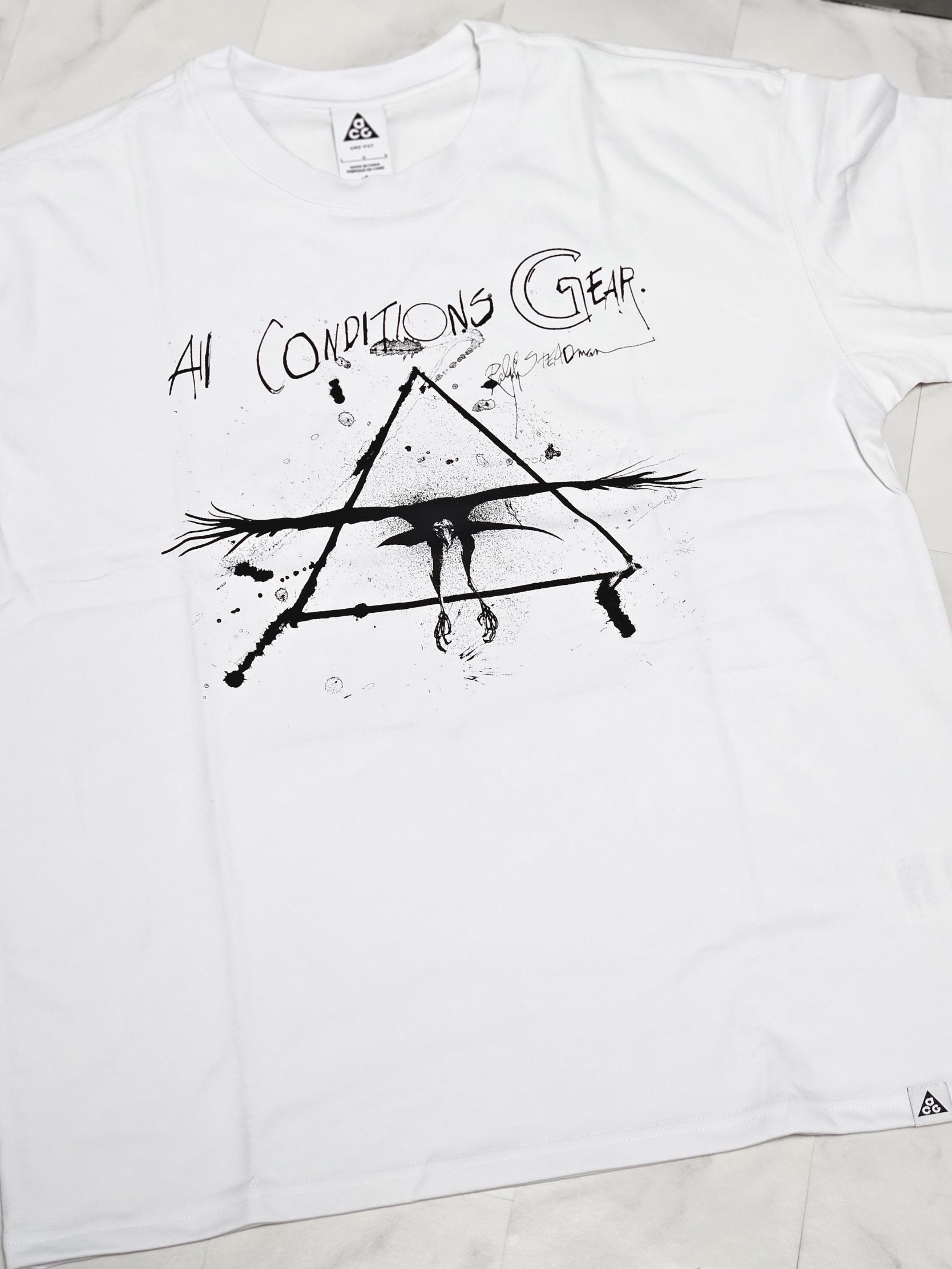 Nike ACG Ralph Steadman T-Shirt Summit White - Asia 착용 스타일 - 2