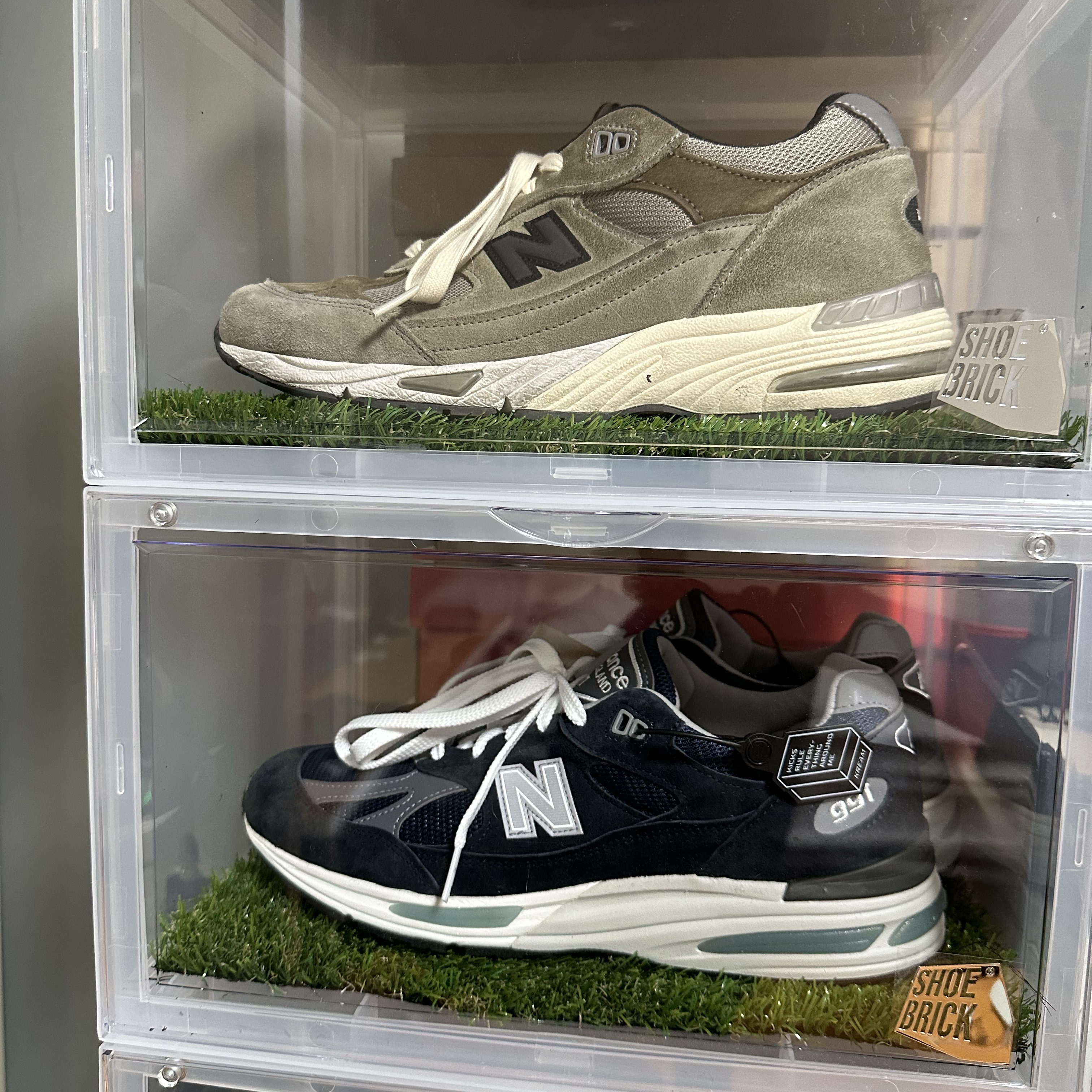 New Balance 991v2 Made in UK Dark Navy Smoked Pearl, New Balance x JJJJound 991 Made in UK Grey 착용 스타일