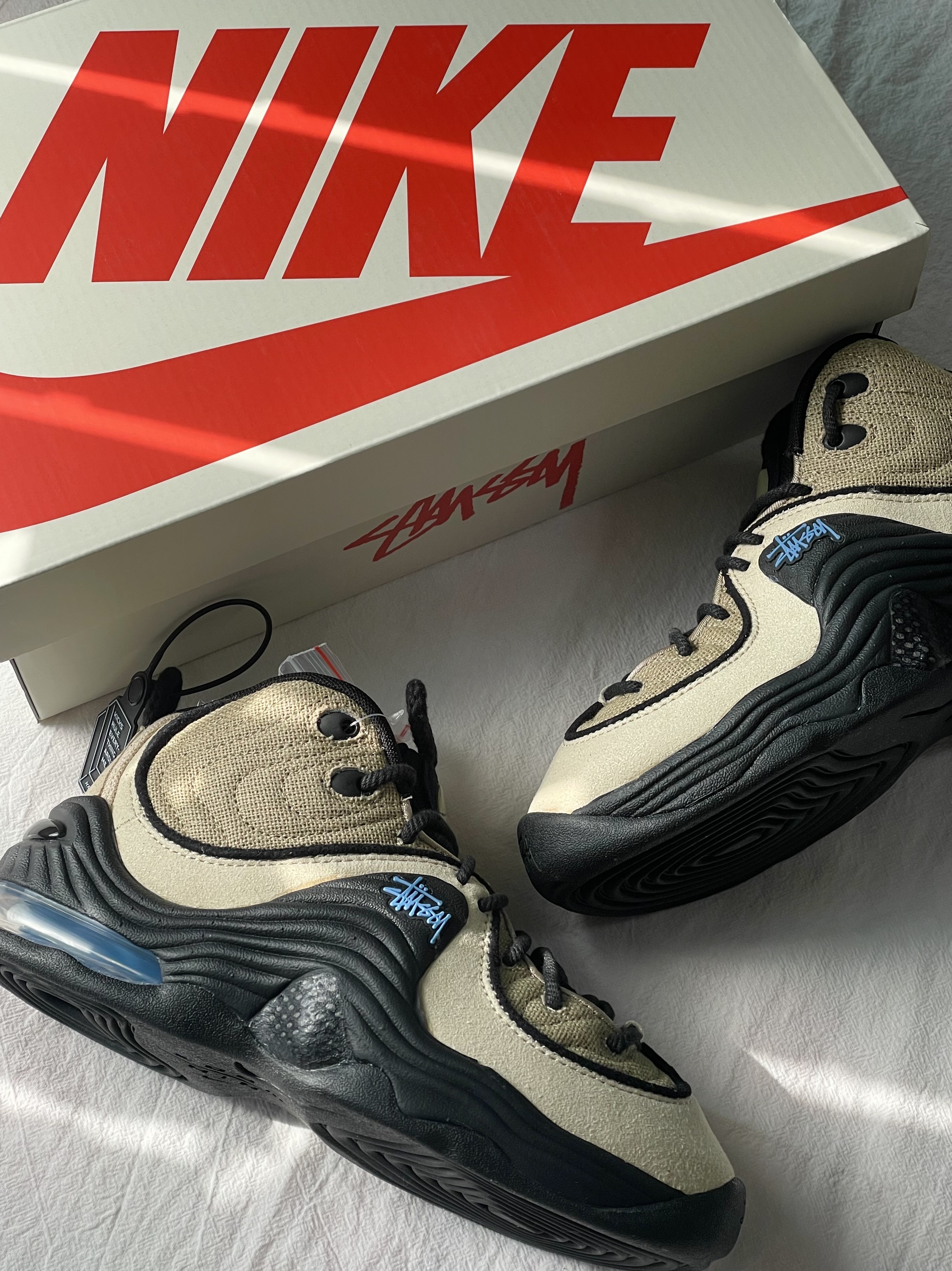 Nike x Stussy Air Penny II Rattan and Limestone 착용 스타일 - 2