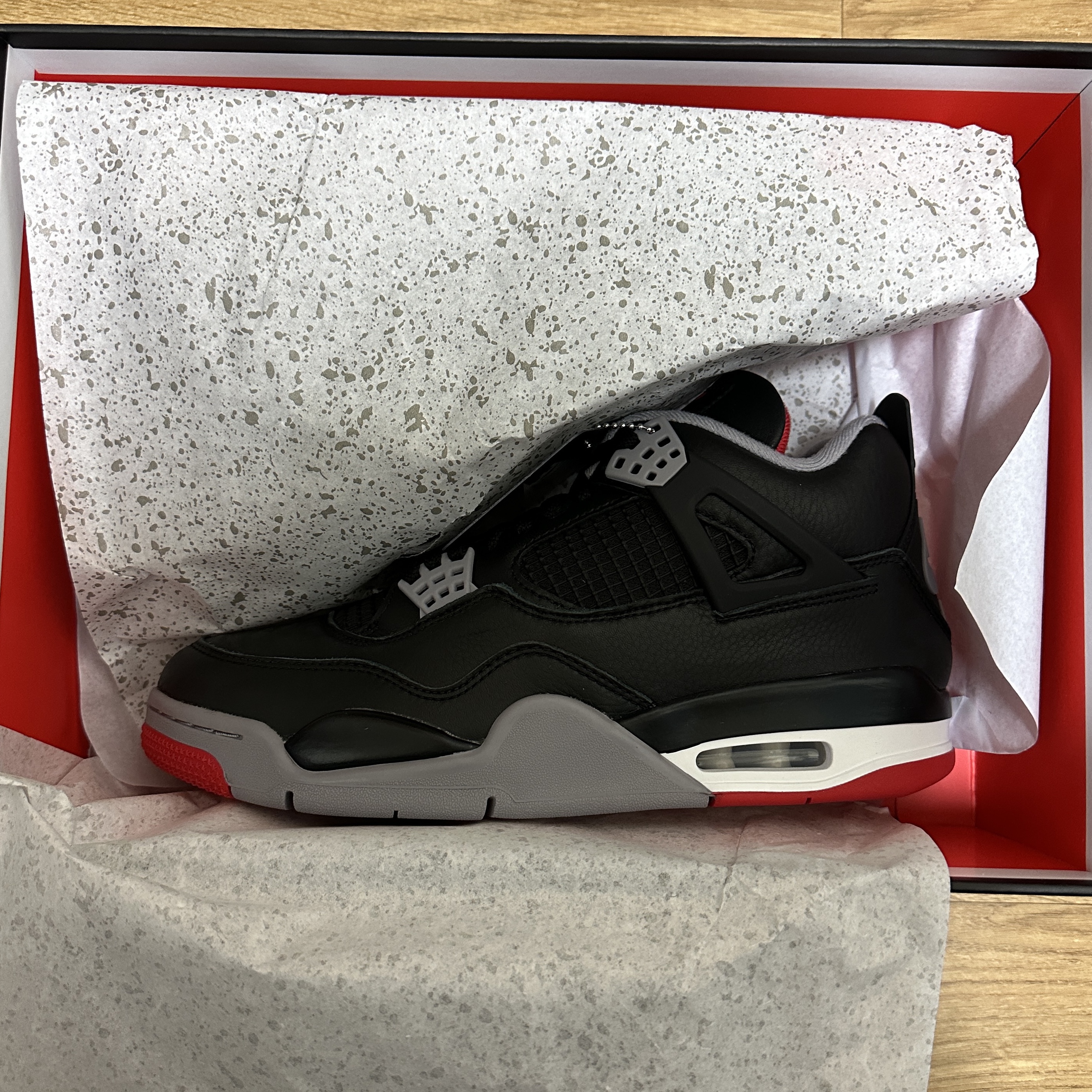 Jordan 4 Retro Bred Reimagined 착용 스타일 - 4