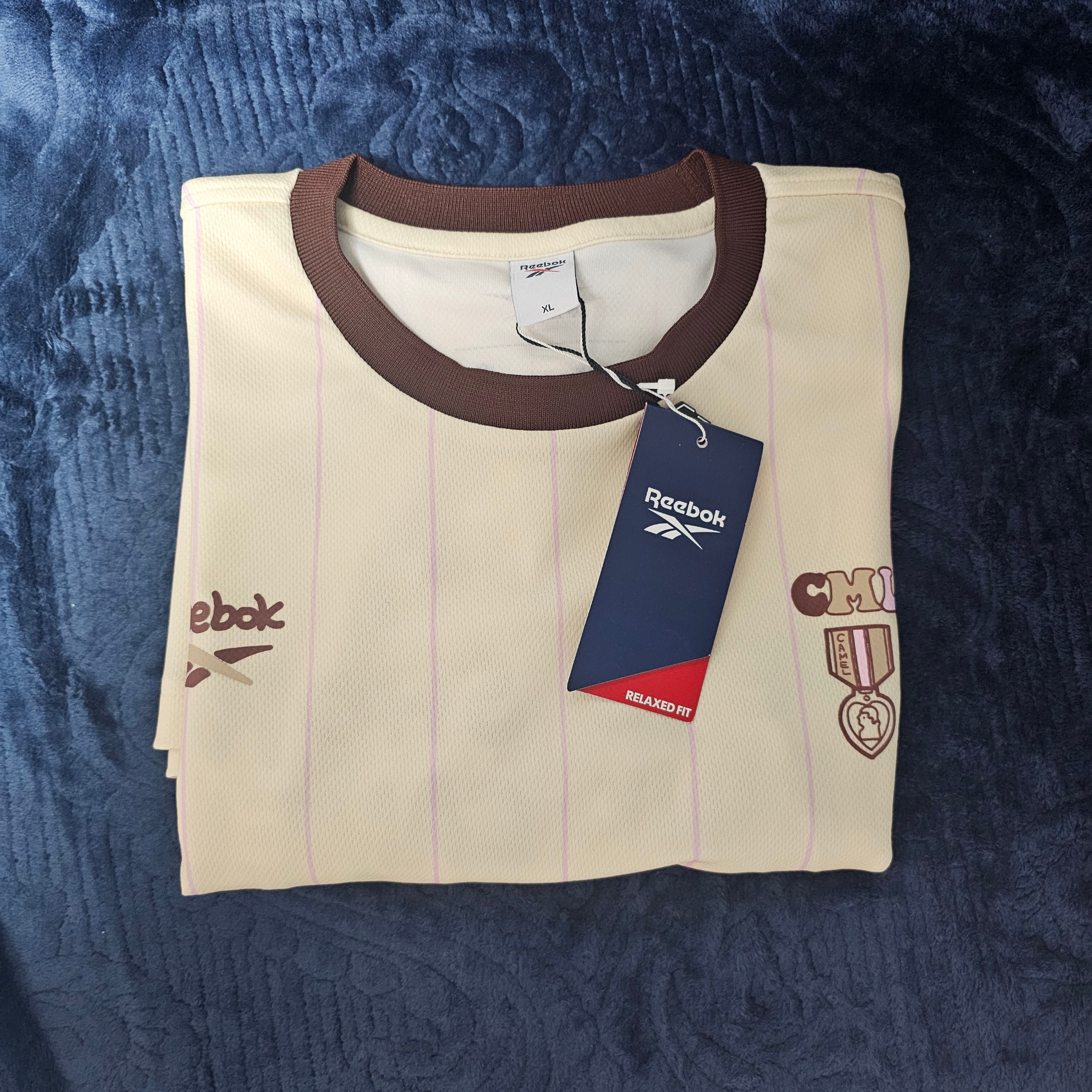 Reebok x Camel Coffee Blockcore T-Shirt Camel 착용 스타일 - 1