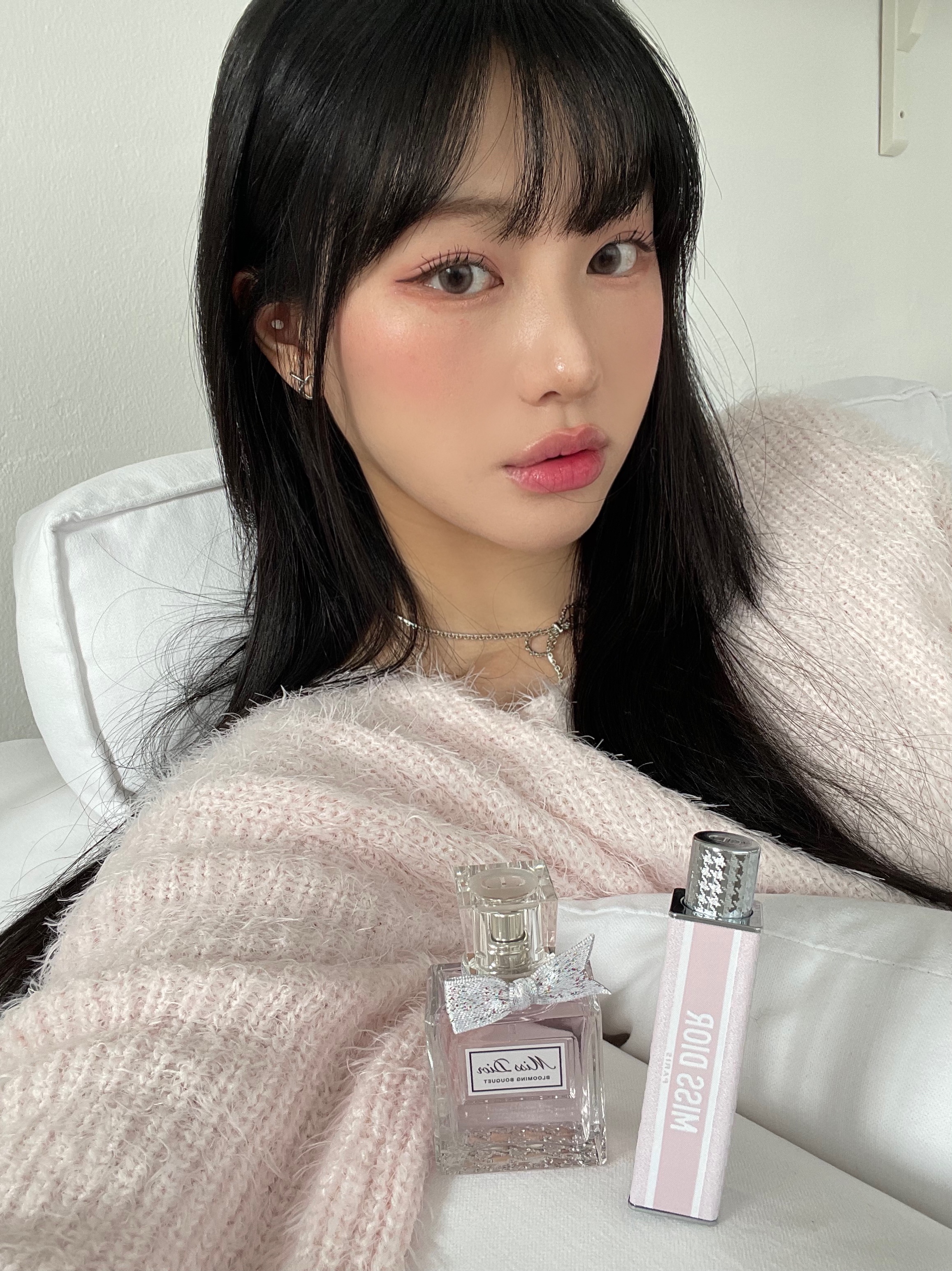 Dior Miss Dior Blooming Bouquet Eau De Toilette 30ml, Dior Miss Dior Blooming Bouquet Mini Miss Solid Perfume 3.2g 착용 스타일 - 1