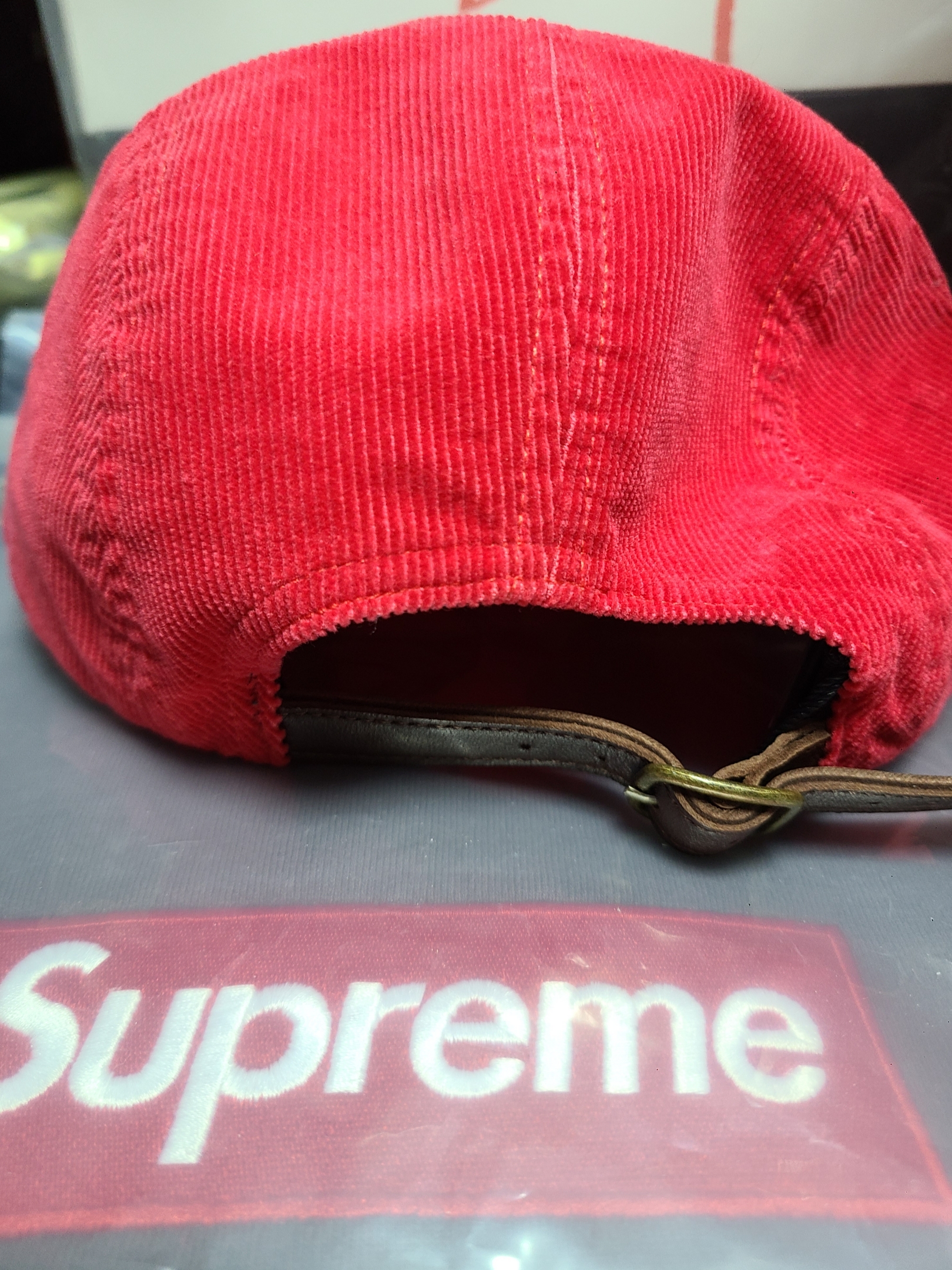 Supreme Corduroy Camp Cap Red - 23FW 착용 스타일 - 3