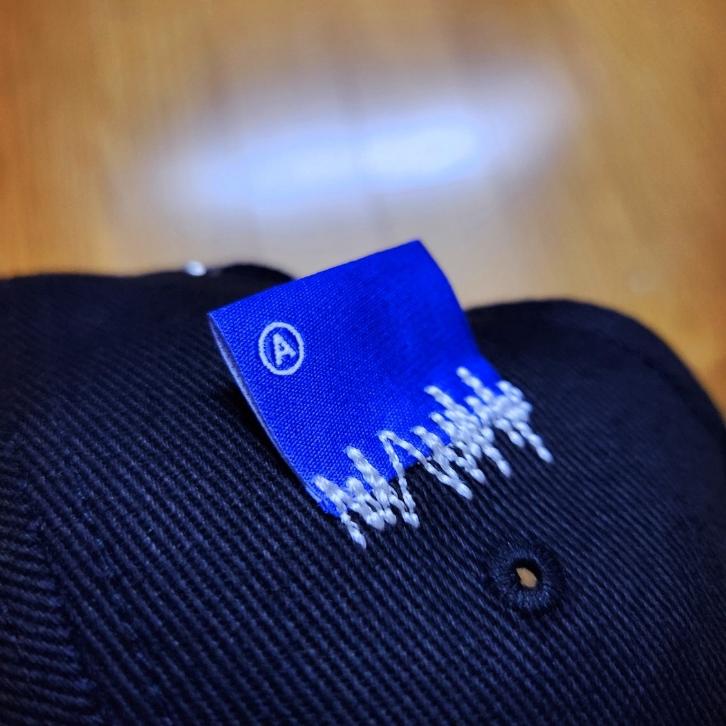 Ader Error Sig; TRS Tag Cap 01 Noir 착용 스타일 - 3