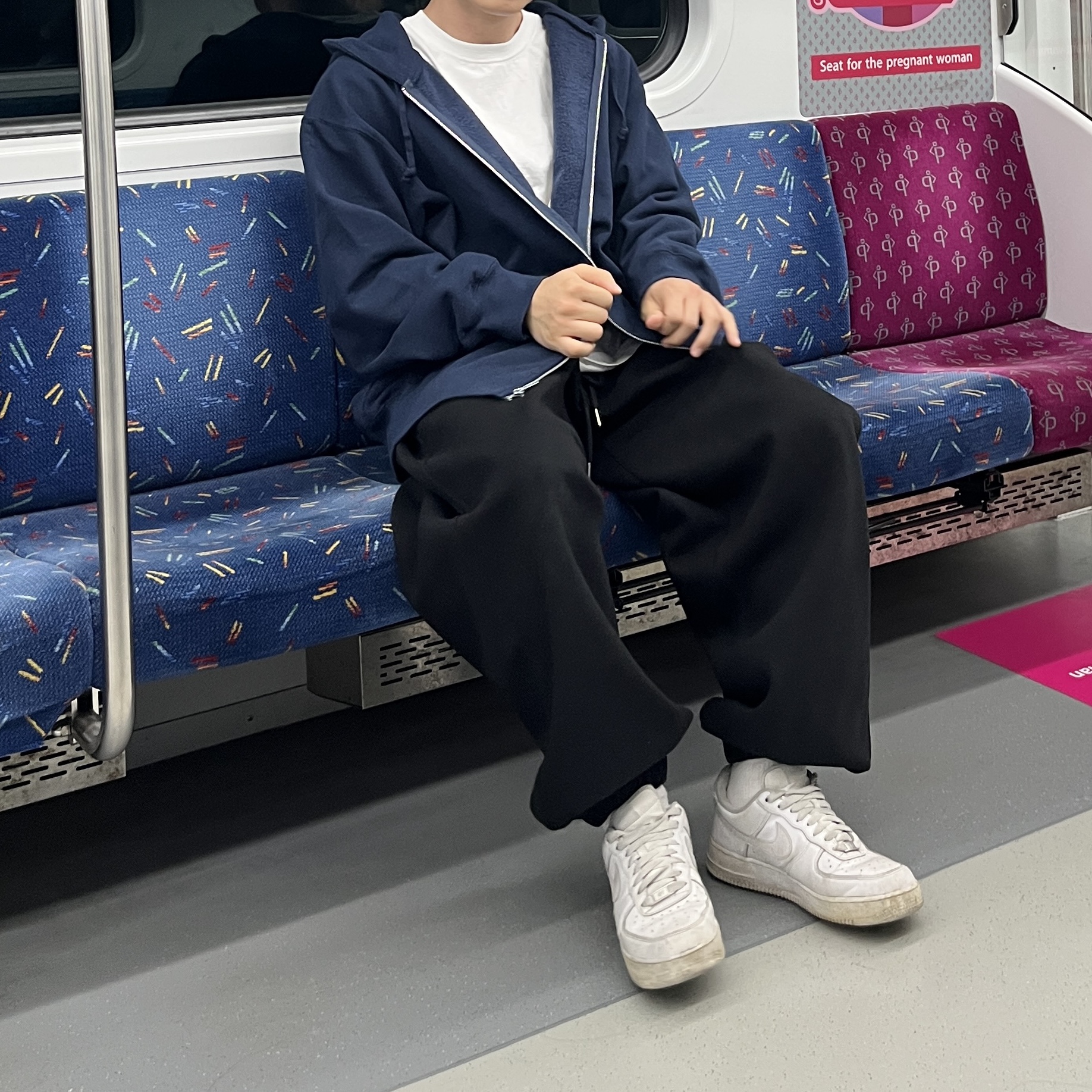 Supreme Small Box Zip Up Hooded Sweatshirt Navy - 23FW, Undermycar Mu.03 Anti Fxxking Logo Play Oversized Sweat Jogger Black 착용 스타일