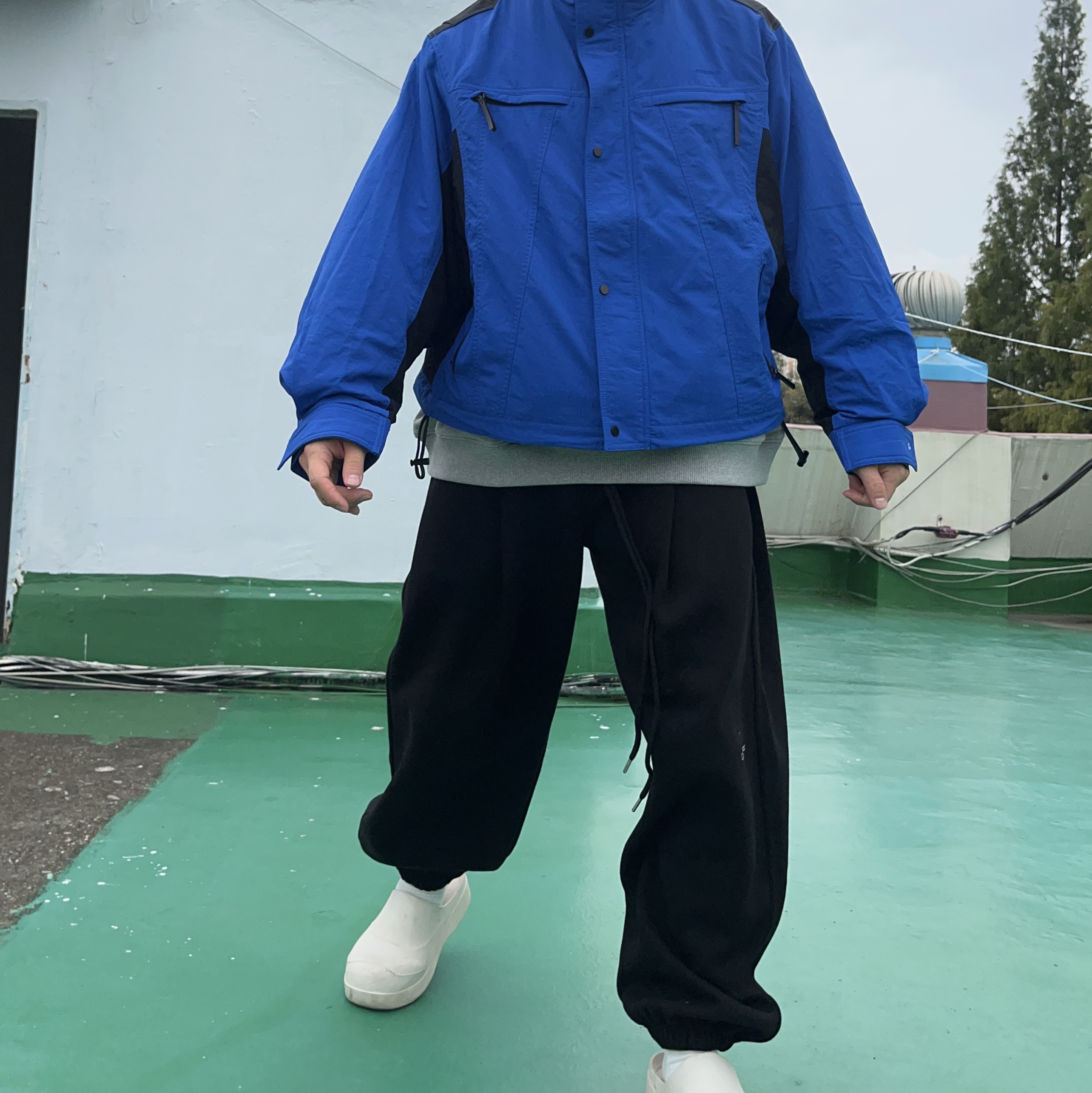 Ader Error Grampur Jumper Z-Blue, Undermycar Mu.03 Anti Fxxking Logo Play Oversized Sweat Jogger Black 착용 스타일 - 2