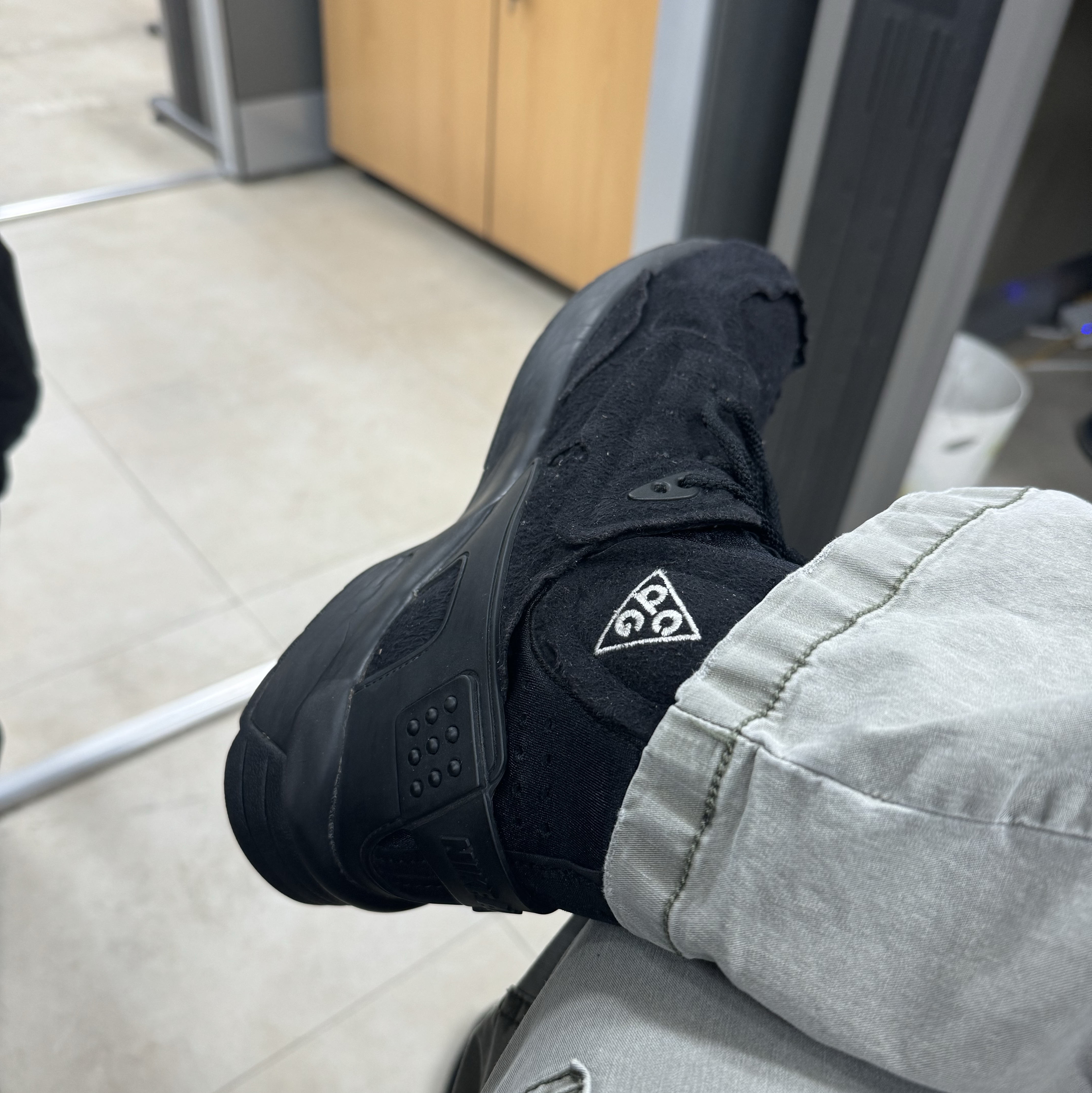 Nike x Comme des Garcons Homme Plus Air Mowabb Black 착용 스타일