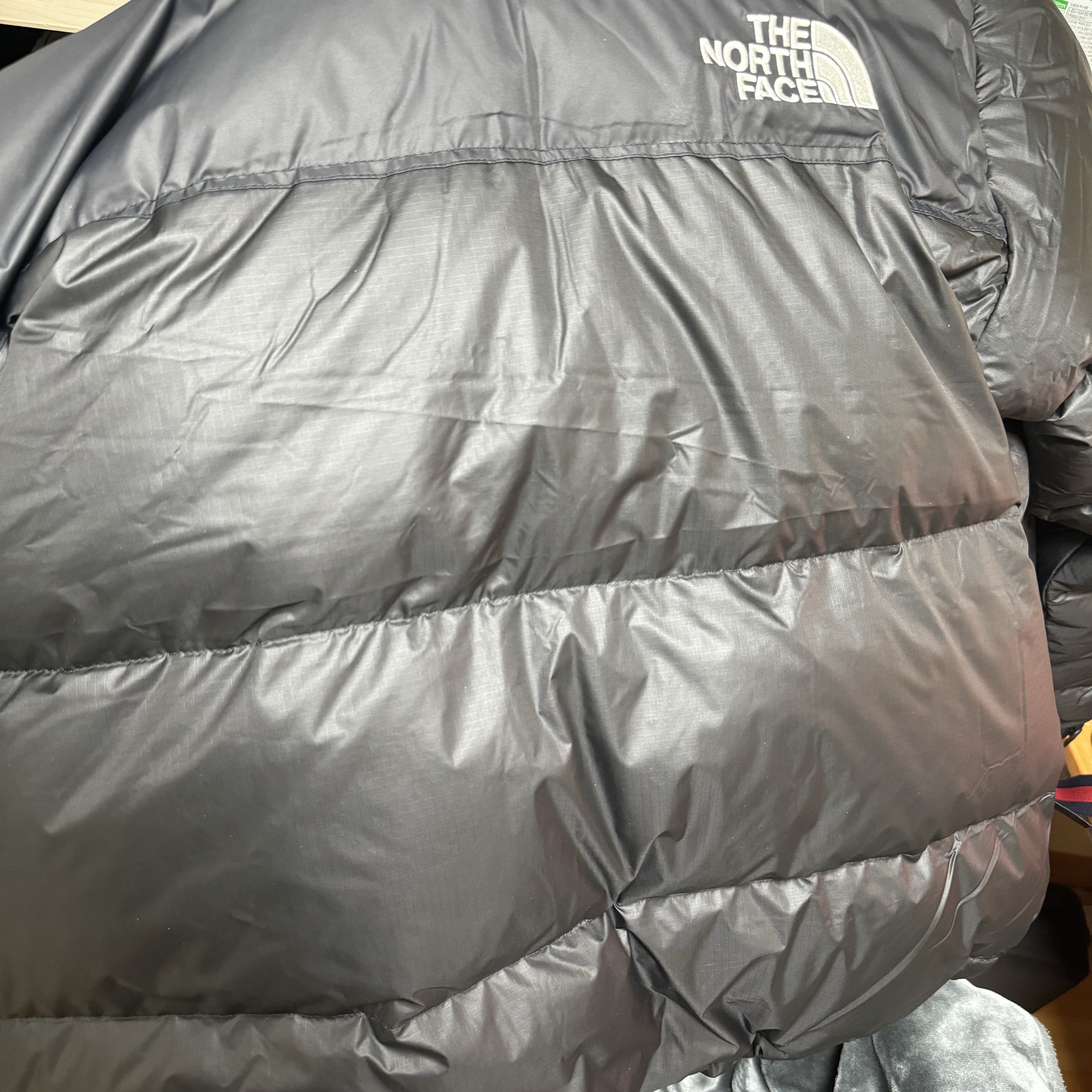 The North Face 1996 Eco Nuptse Jacket Black 착용 스타일