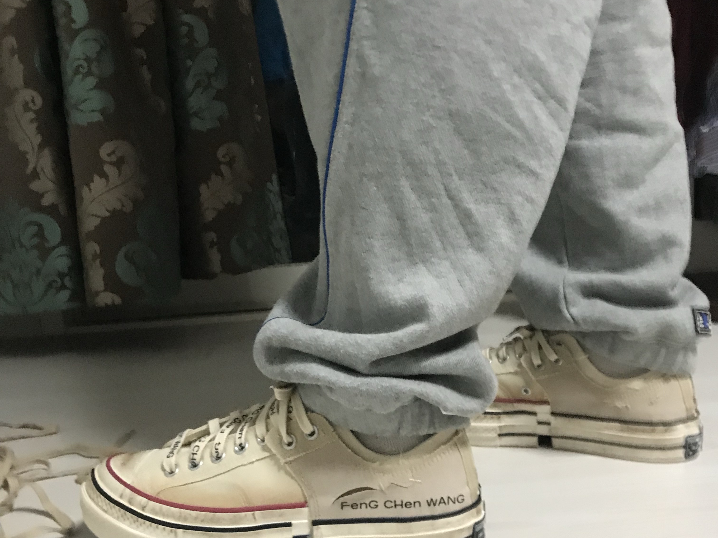 Converse x Feng Chen Wang Chuck 70 Ox 2-in-1 Brown Rice 착용 스타일 - 2