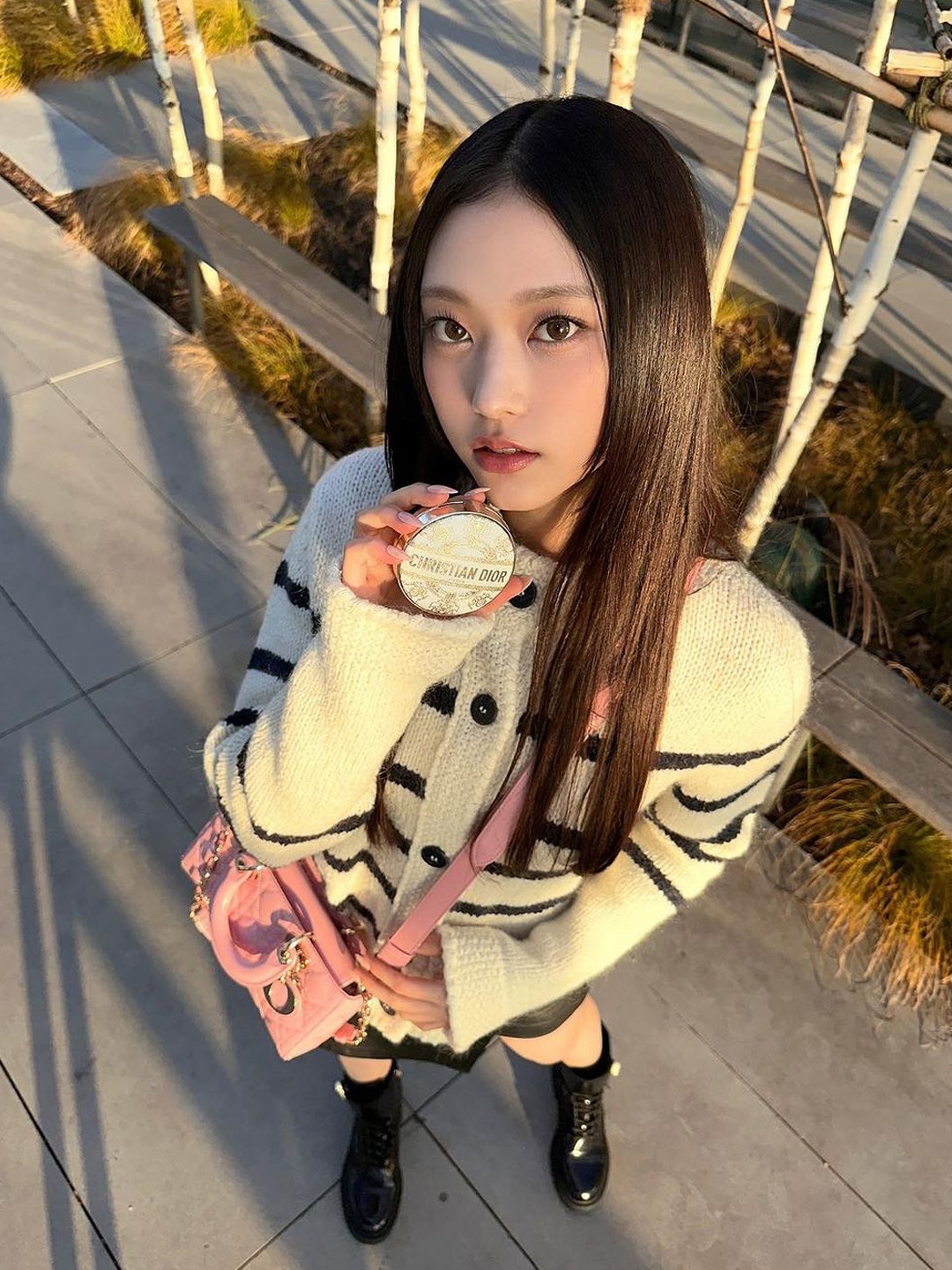 Moncler Striped Wool Cotton Cardigan Black White - 23SS, (W) Moncler Striped Wool Jumper Black White - 23FW 착용 스타일 - 5