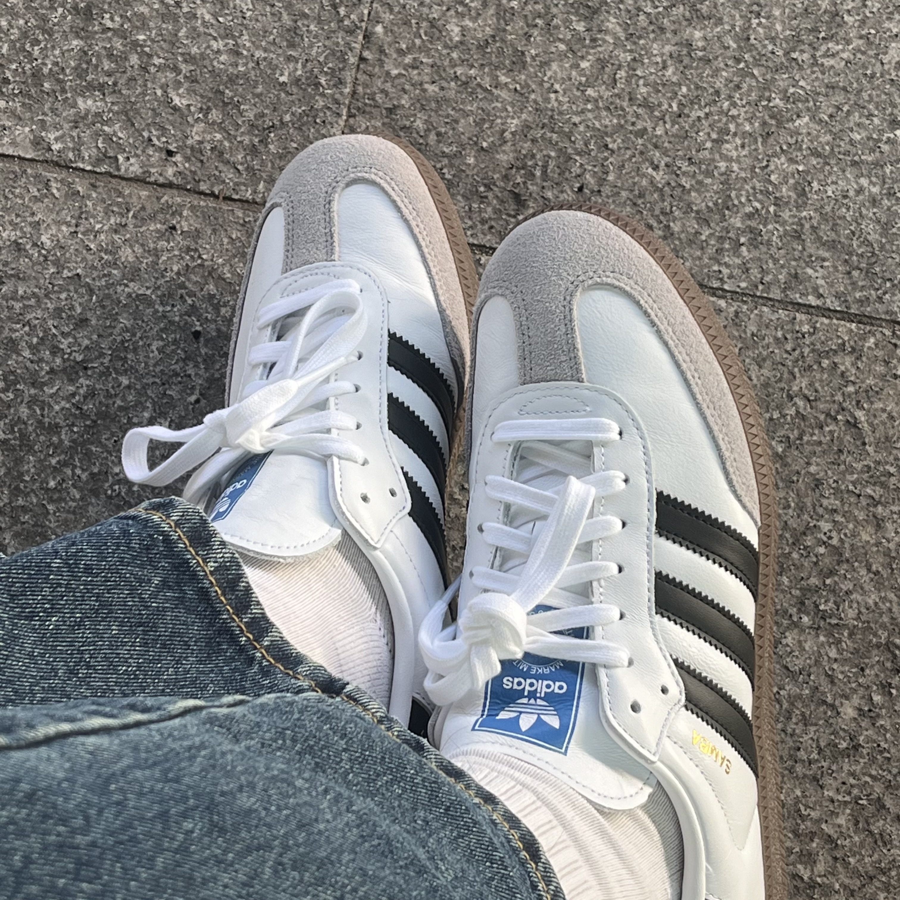Adidas Samba OG Cloud White 착용 스타일