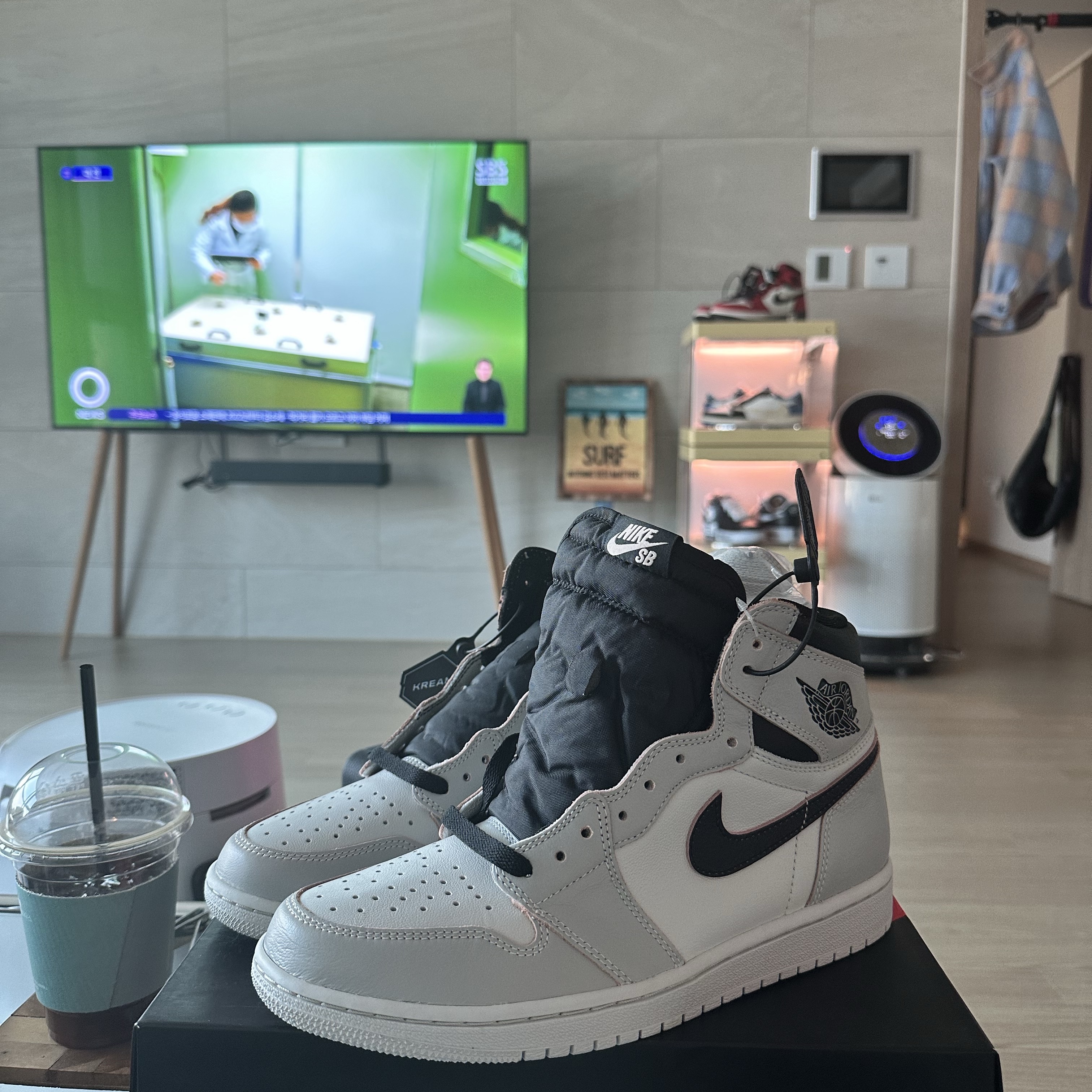 Jordan 1 Retro High OG Defiant SB NYC to Paris 착용 스타일