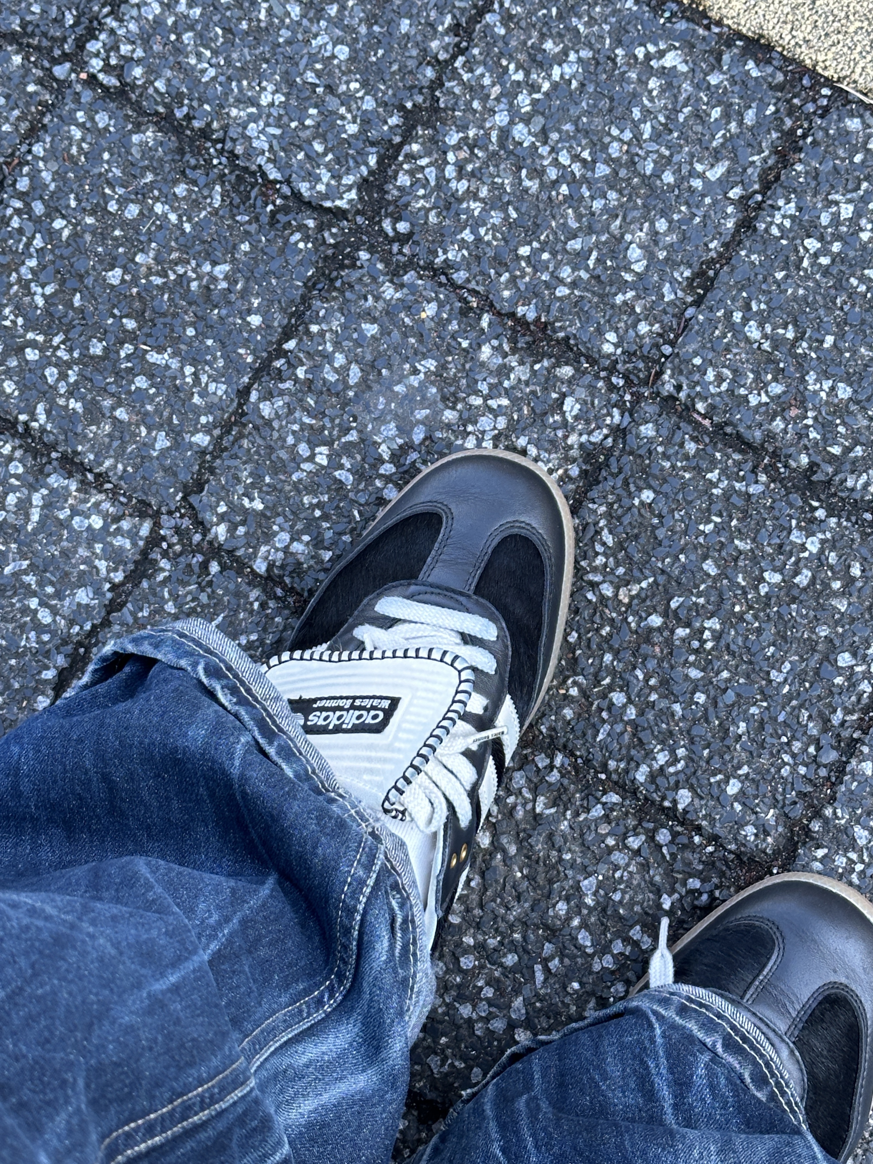 Adidas x Wales Bonner Pony Tonal Samba Core Black Cream White 착용 스타일