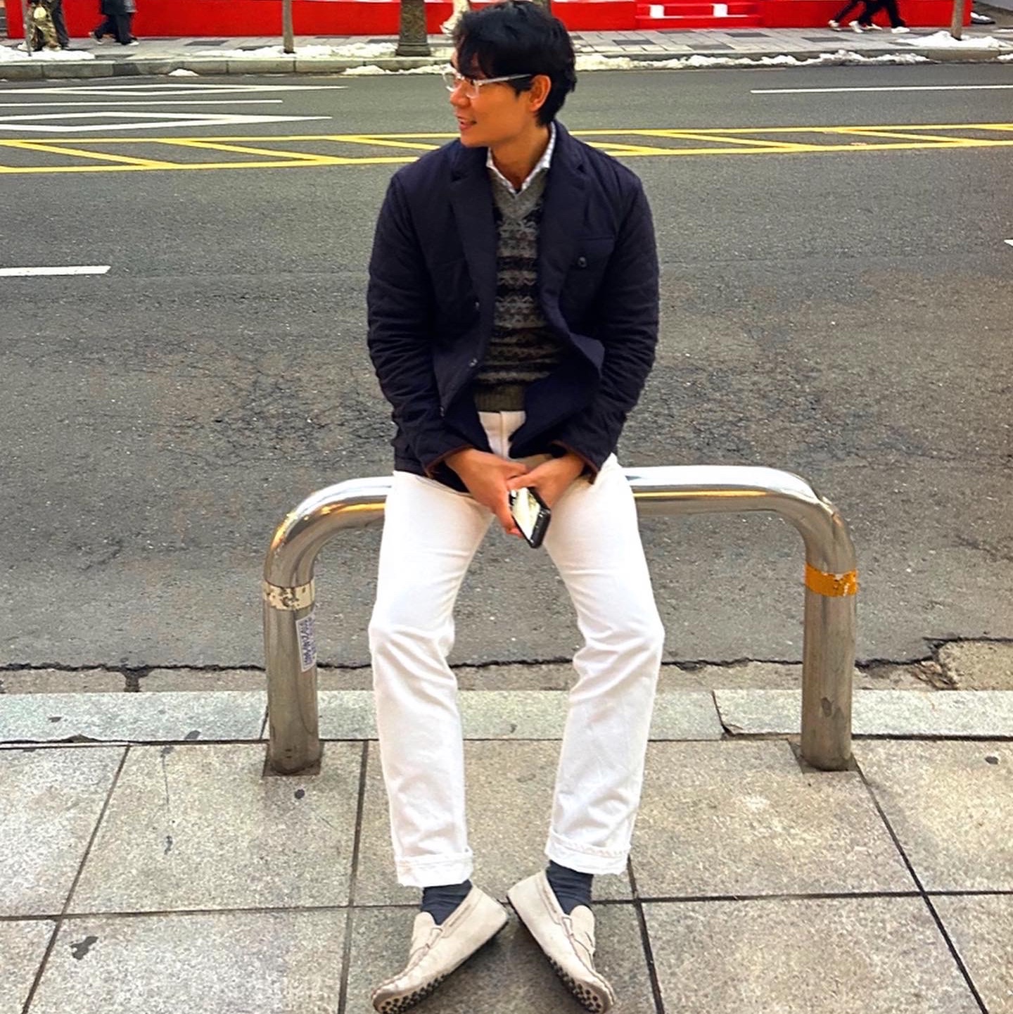 (W) Tod's Gommino Leather Driving Shoes White 착용 스타일 - 2