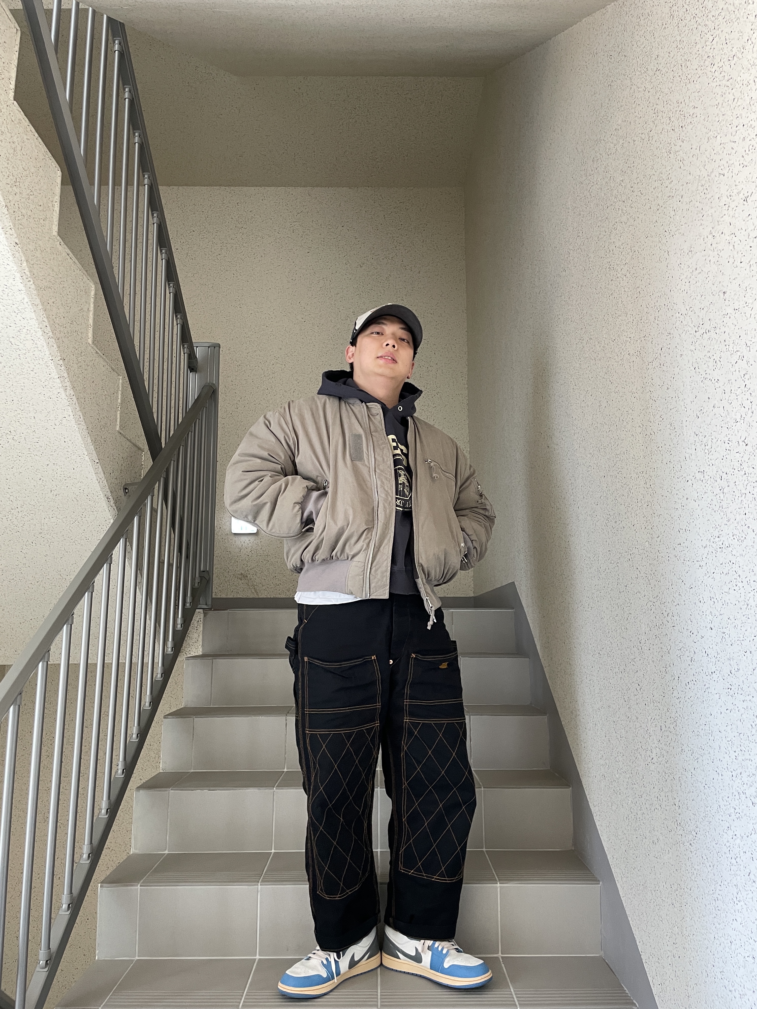Jordan 1 Low SE Tokyo 96 착용 스타일 - 1