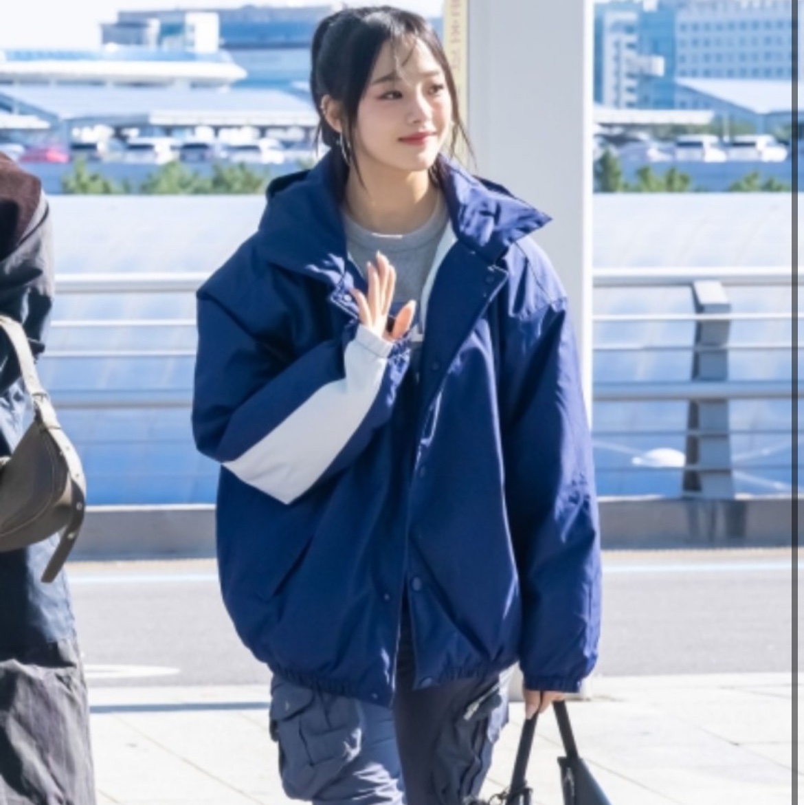 Nike Solo Swoosh Puffer Midnight Navy White - Asia 착용 스타일 - 3