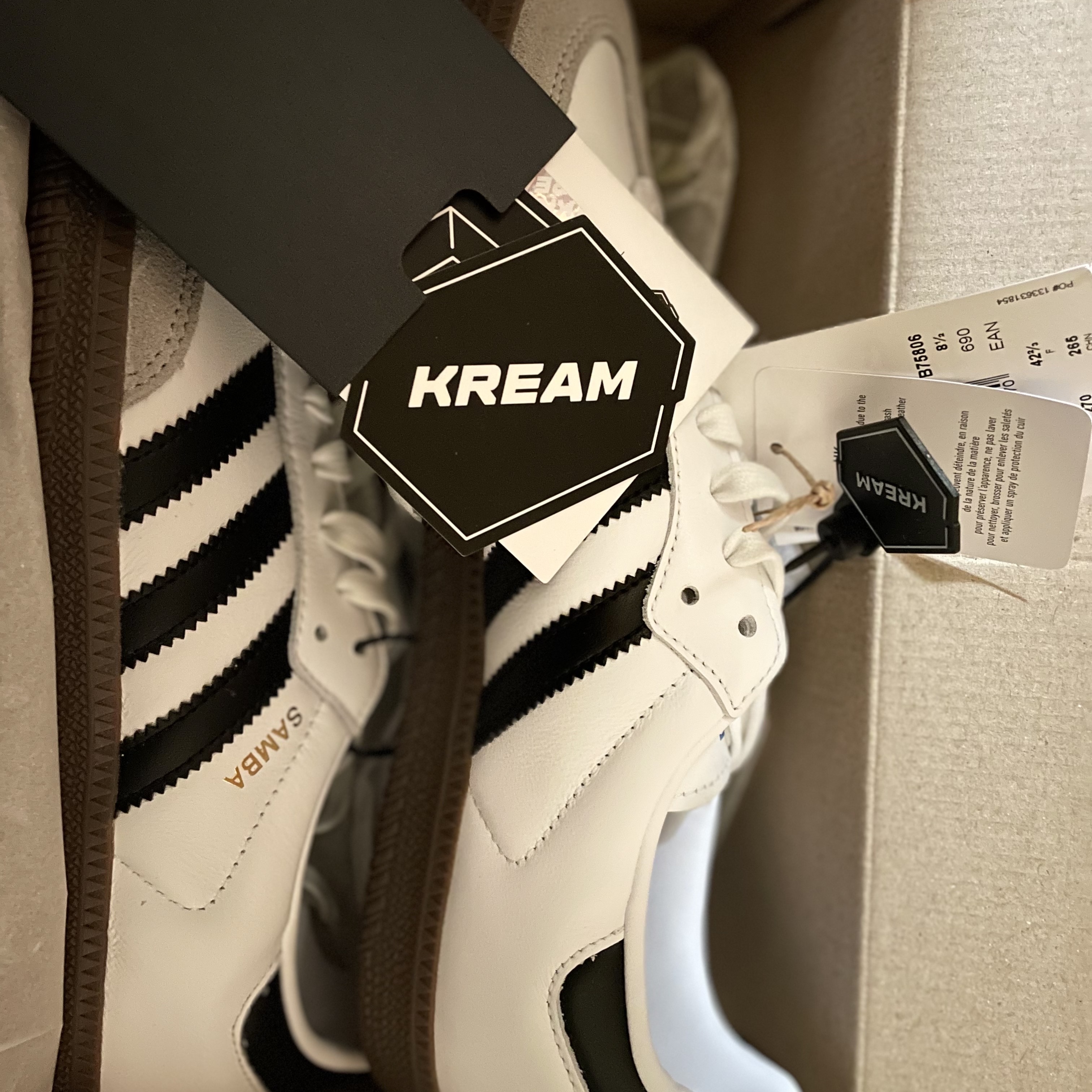 Adidas Samba OG Cloud White 착용 스타일