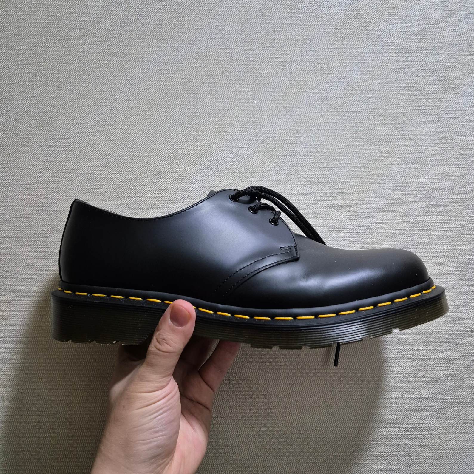 Dr. Martens 1461 Smooth Black 착용 스타일
