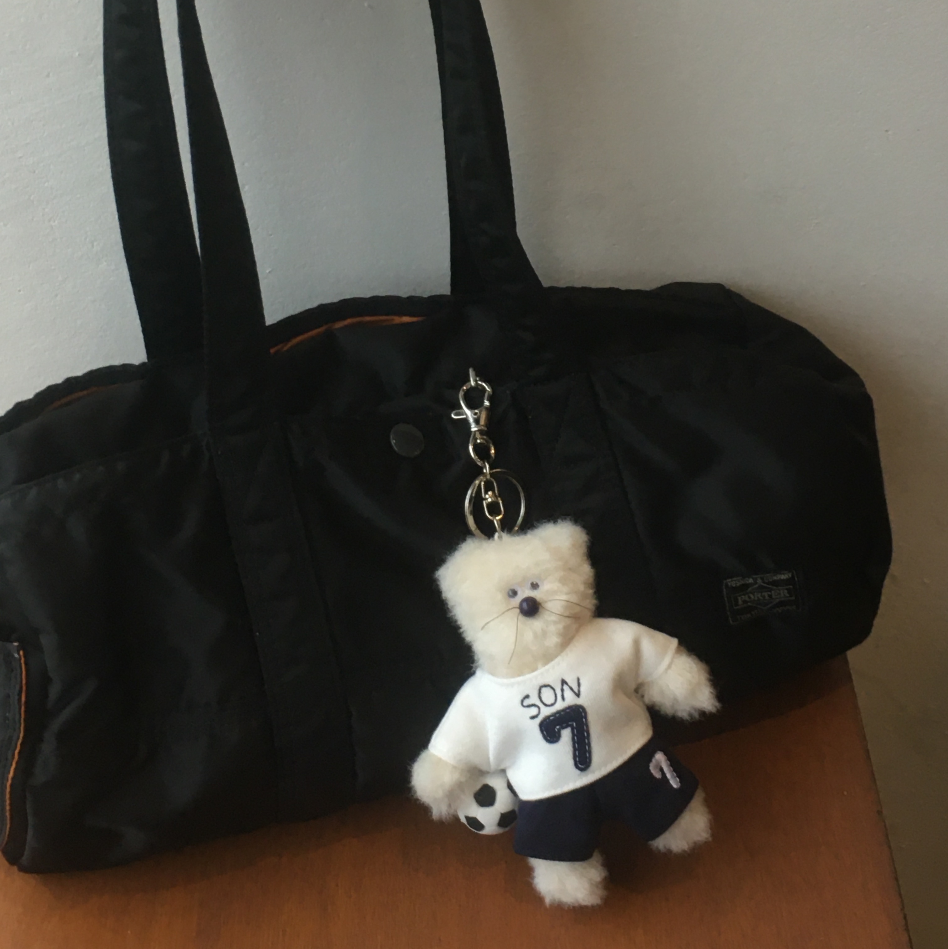 Porter Tanker Duffle Bag L Black, Monamhee x NOS7 SON.hee Keyring Cream 착용 스타일